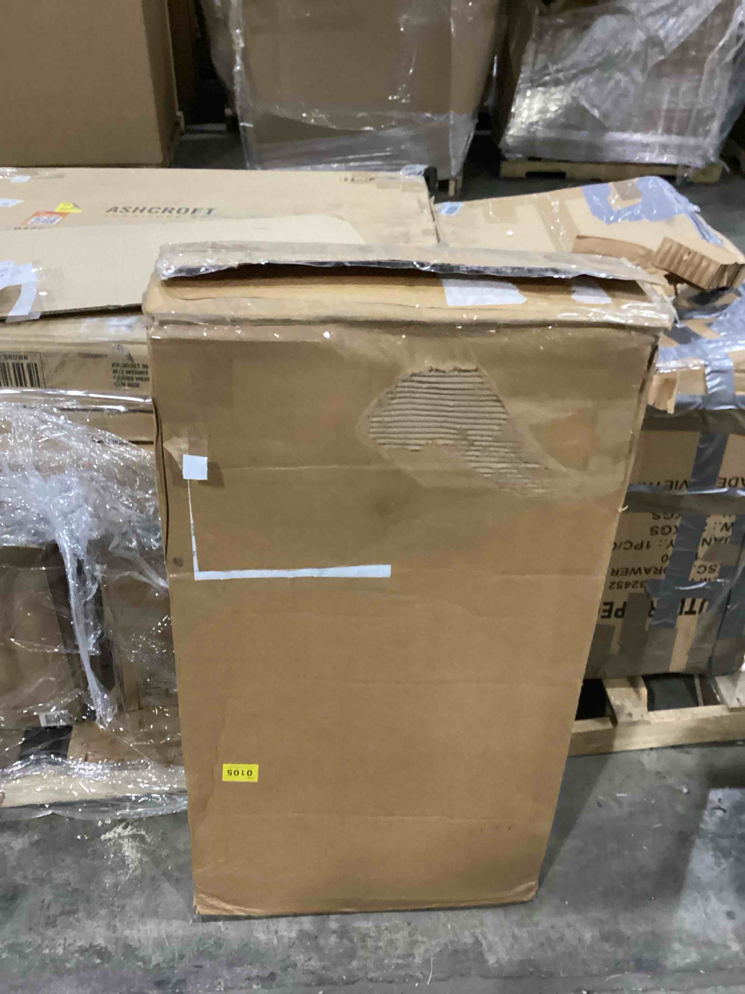 https://s3.amazonaws.com/lotting-images-prod/bidfta/GRN6705777_1737129606502.jpeg