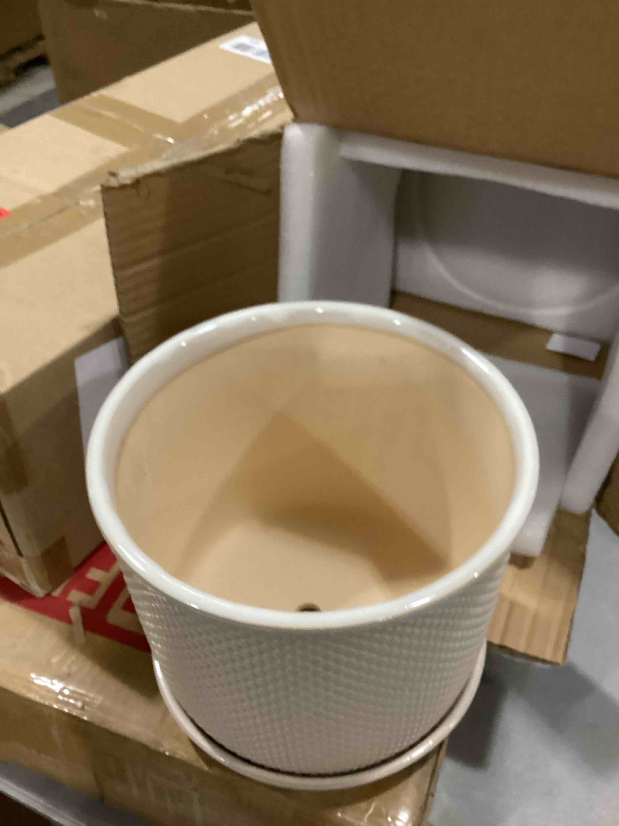 https://s3.amazonaws.com/lotting-images-prod/bidfta/GRN6705938_1737395380231.jpeg