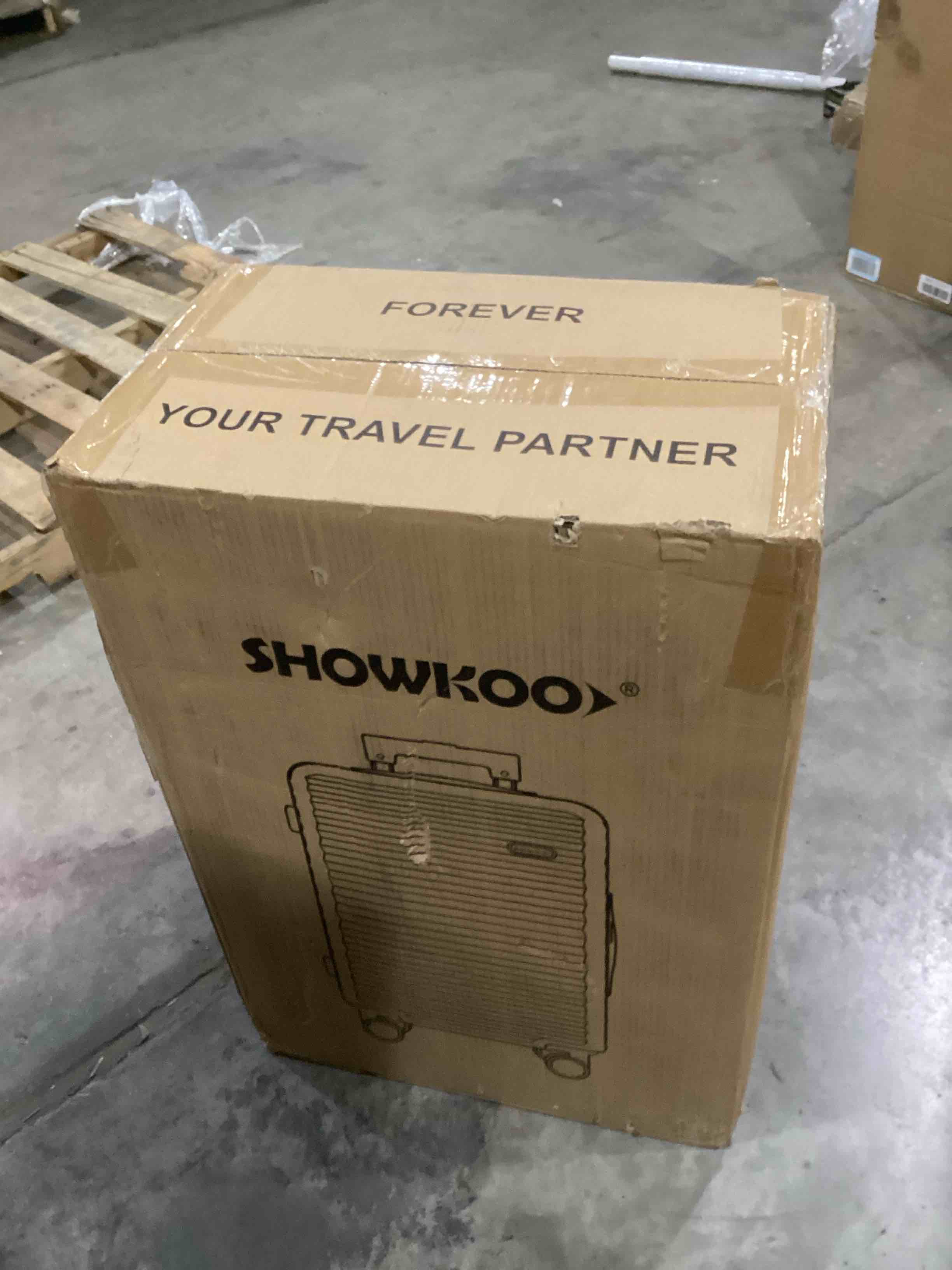https://s3.amazonaws.com/lotting-images-prod/bidfta/GRN6706069_1737475058546.jpeg