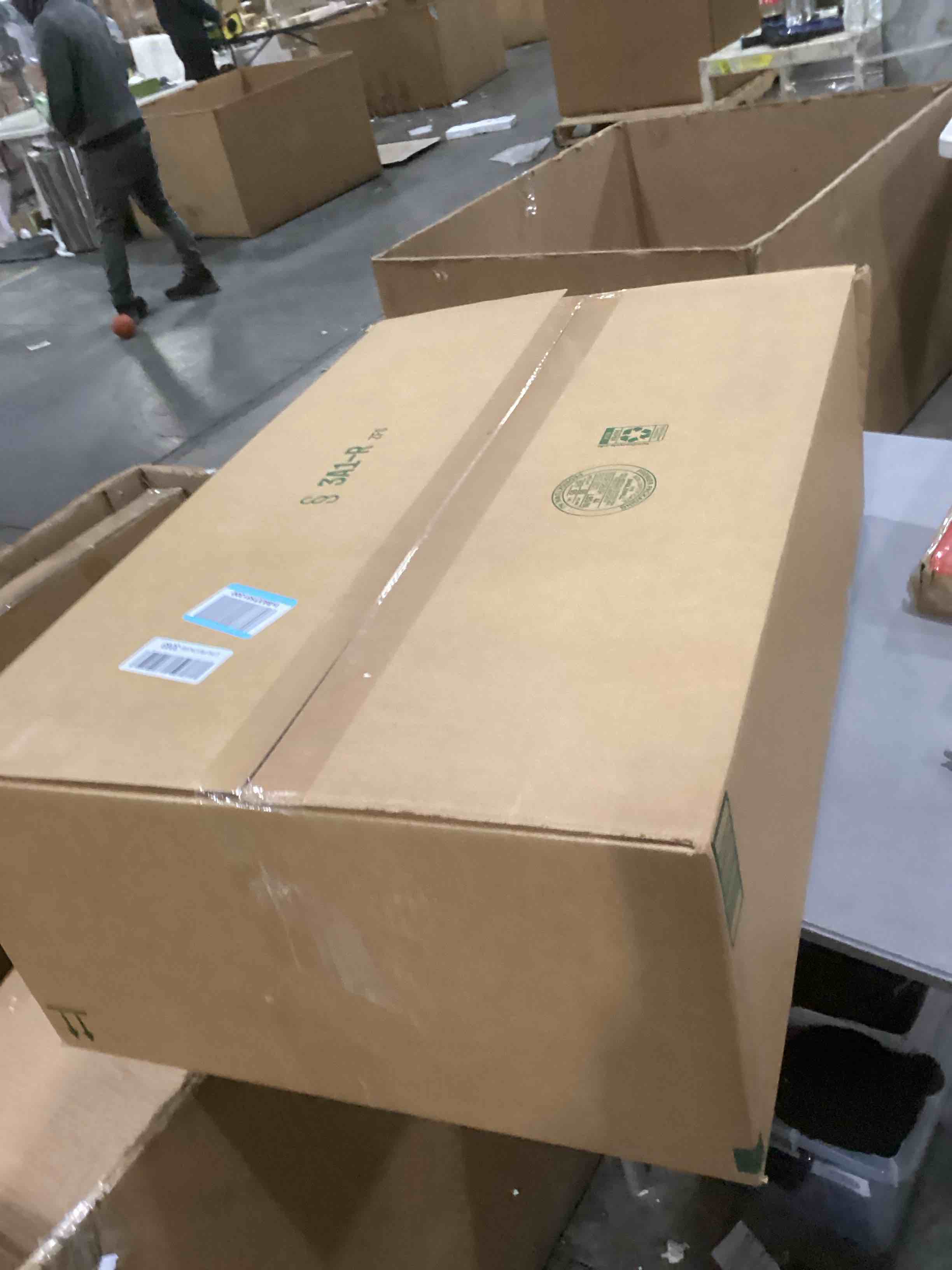 https://s3.amazonaws.com/lotting-images-prod/bidfta/GRN6706099_1737481286446.jpeg