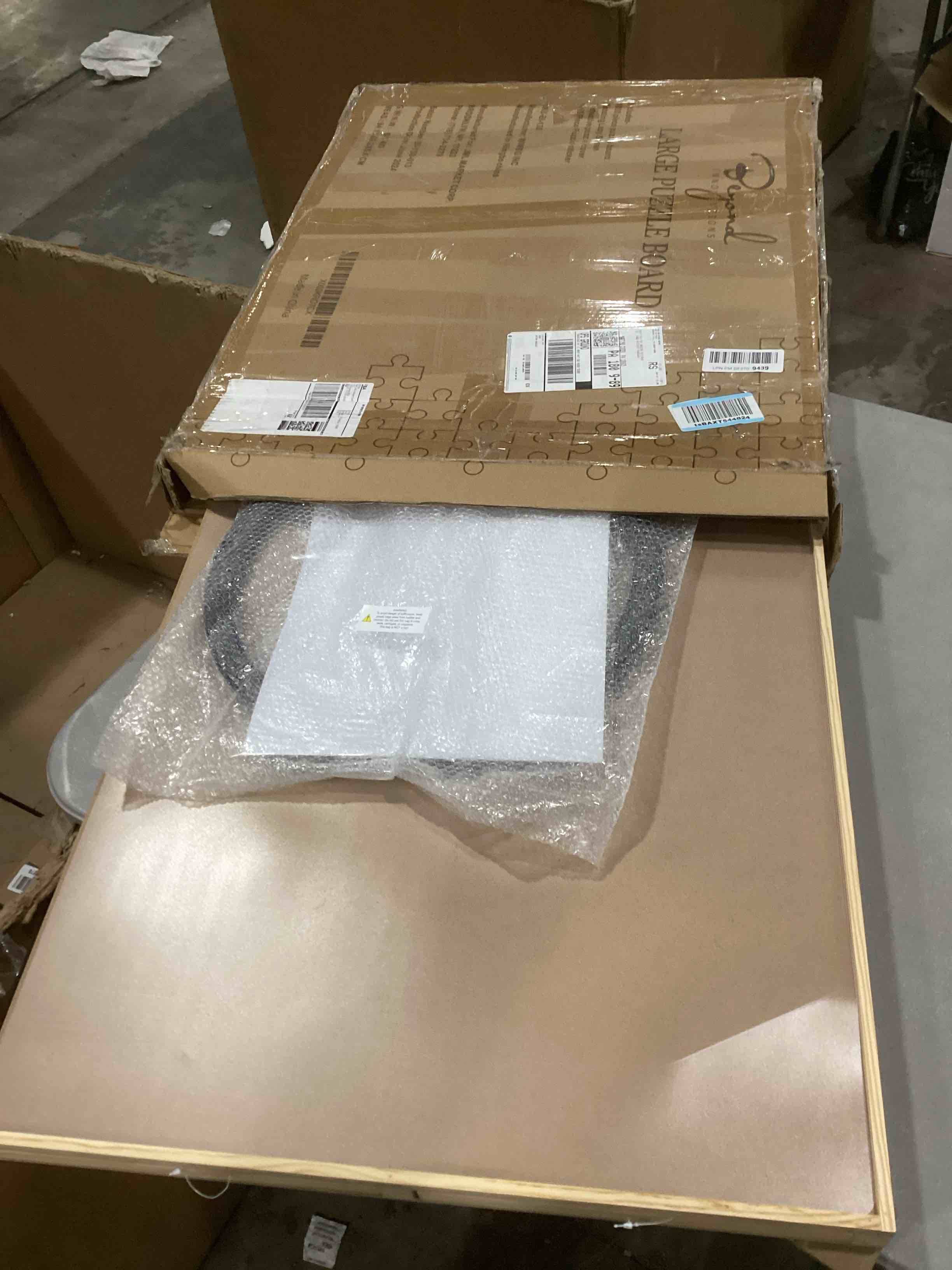 https://s3.amazonaws.com/lotting-images-prod/bidfta/GRN6706108_1737482180579.jpeg