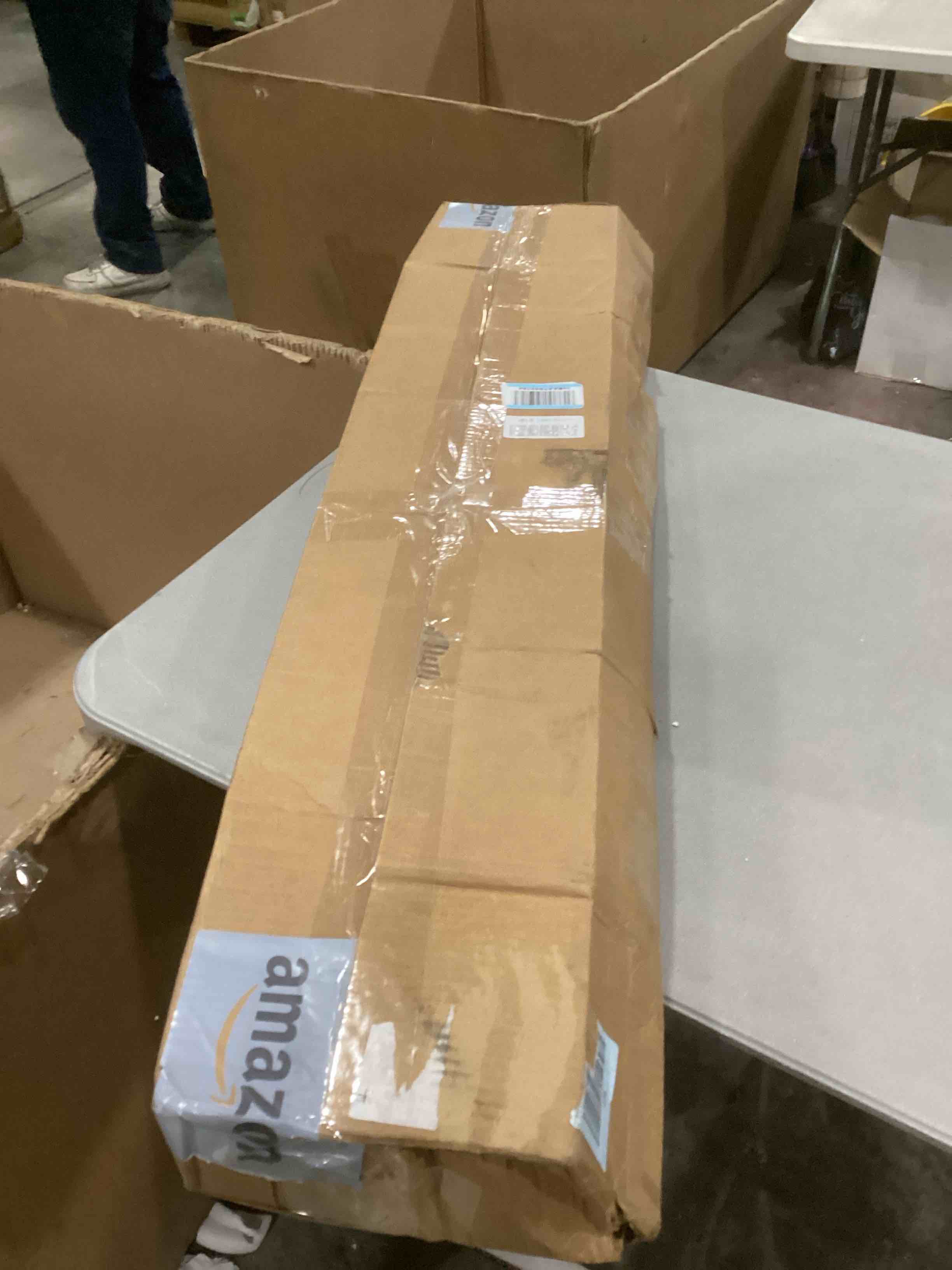 https://s3.amazonaws.com/lotting-images-prod/bidfta/GRN6706145_1737488274436.jpeg