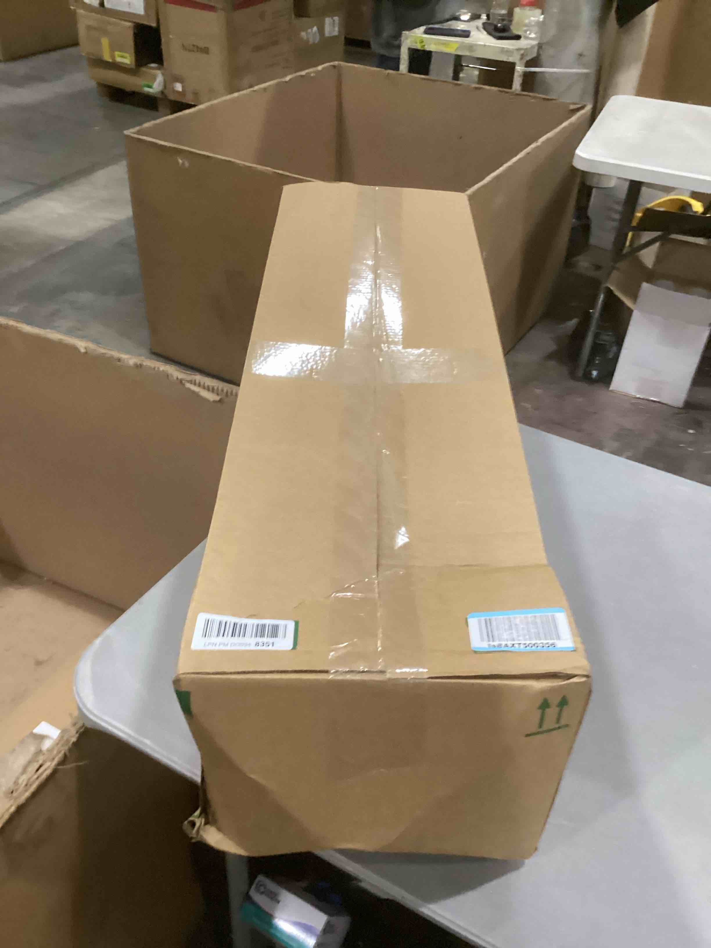 https://s3.amazonaws.com/lotting-images-prod/bidfta/GRN6706150_1737488780959.jpeg