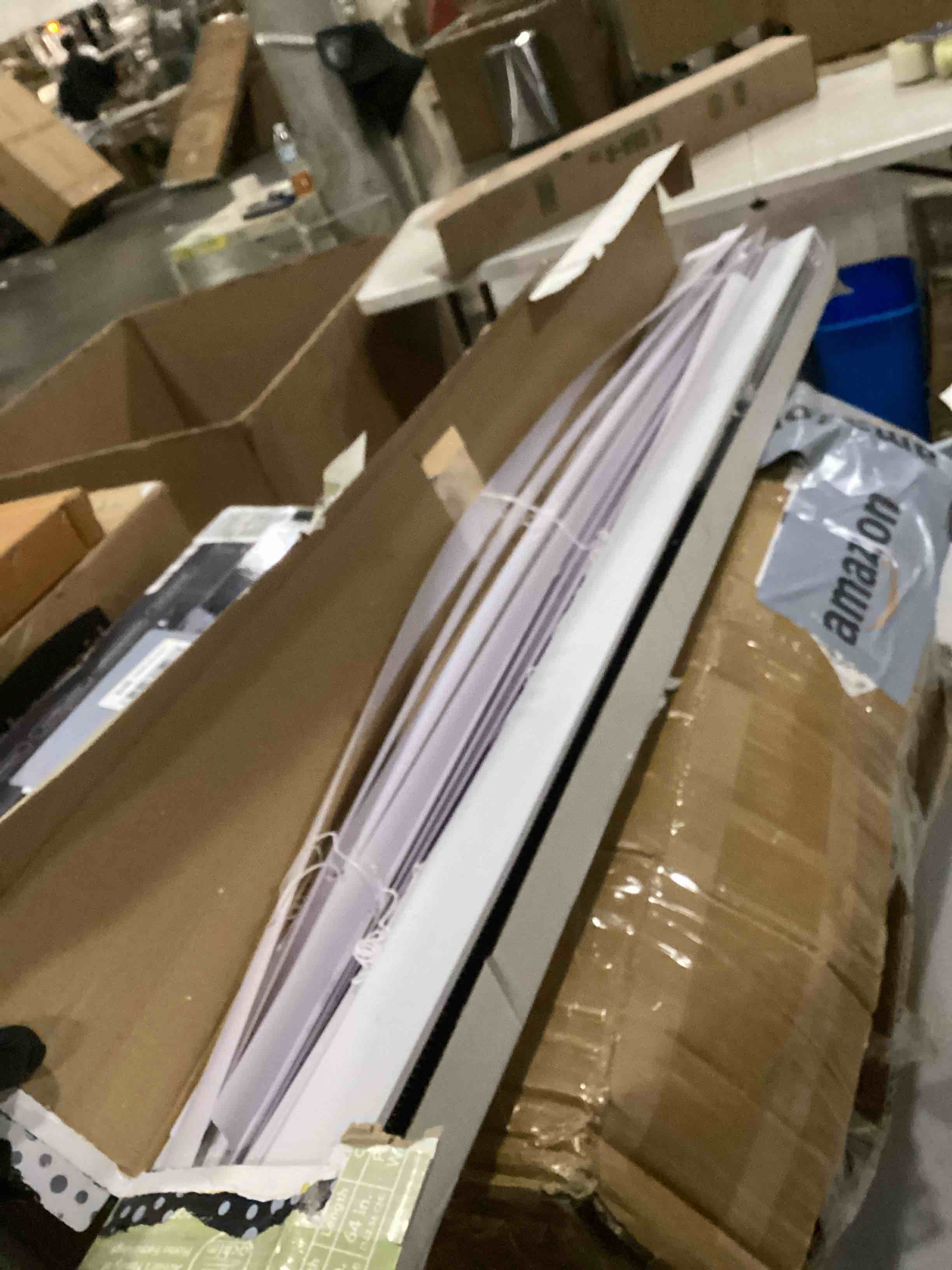 https://s3.amazonaws.com/lotting-images-prod/bidfta/GRN6706555_1737729900466.jpeg