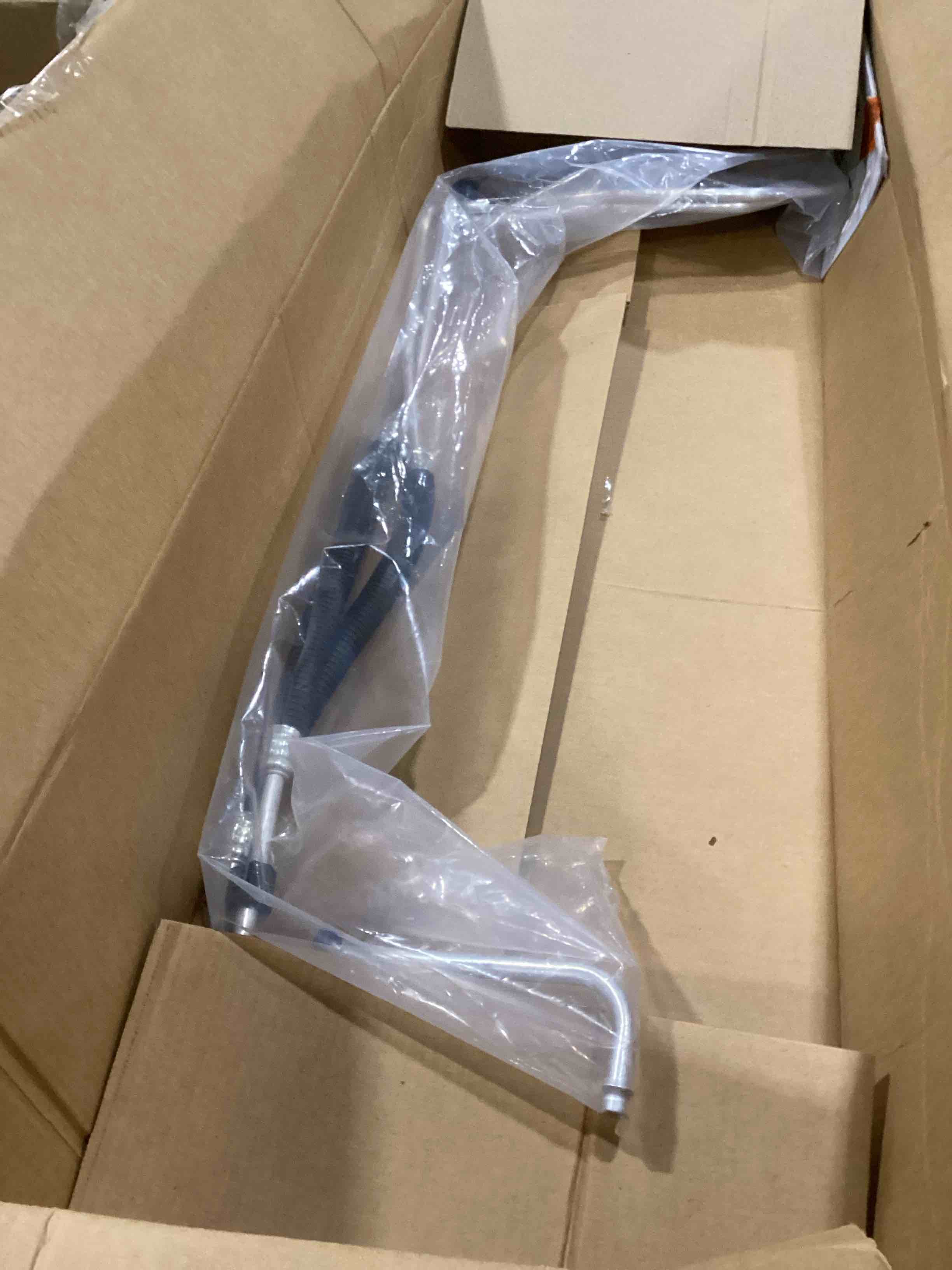 https://s3.amazonaws.com/lotting-images-prod/bidfta/GRN6706570_1737733341153.jpeg