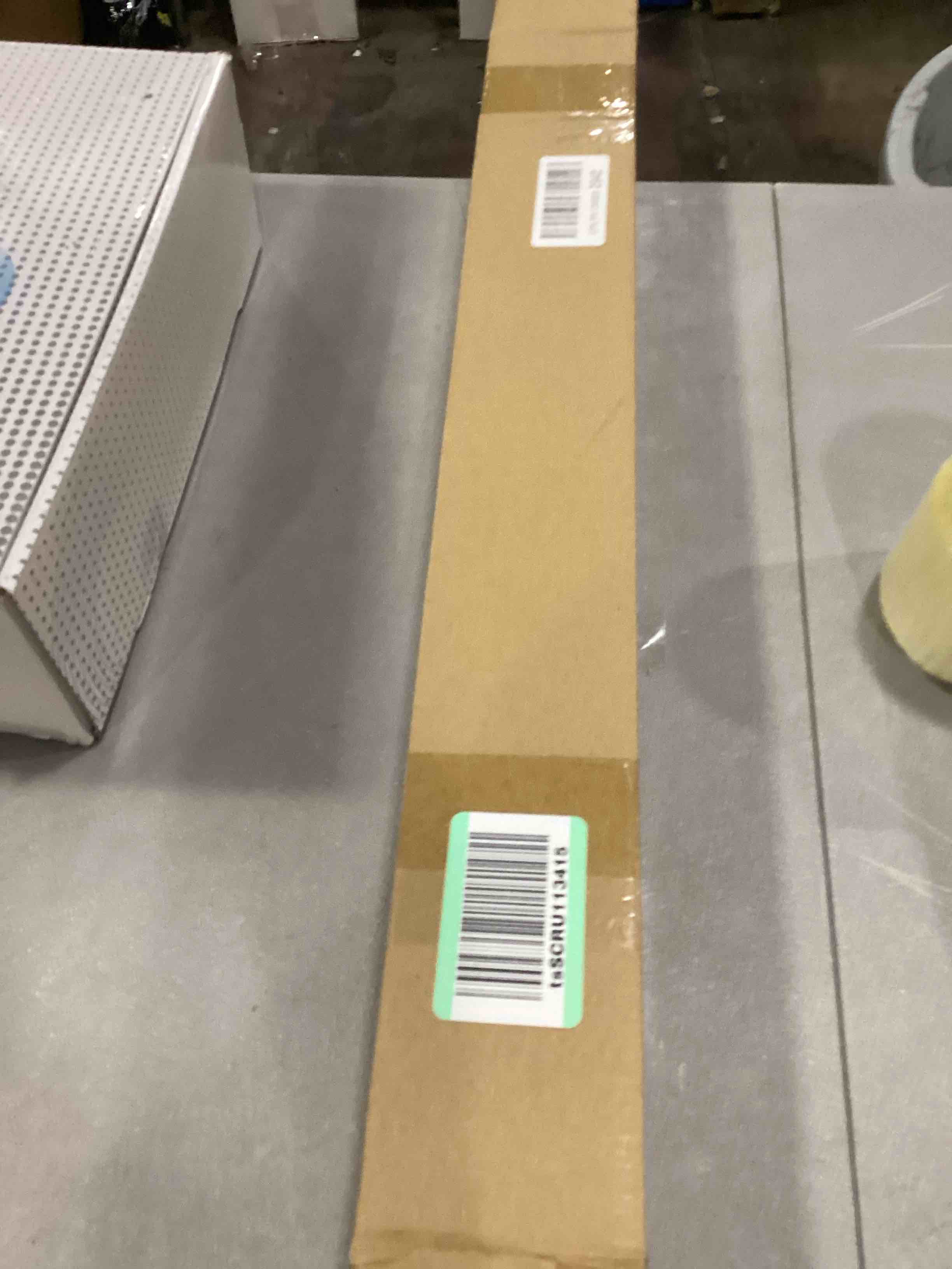 https://s3.amazonaws.com/lotting-images-prod/bidfta/GRN6706631_1737746415898.jpeg