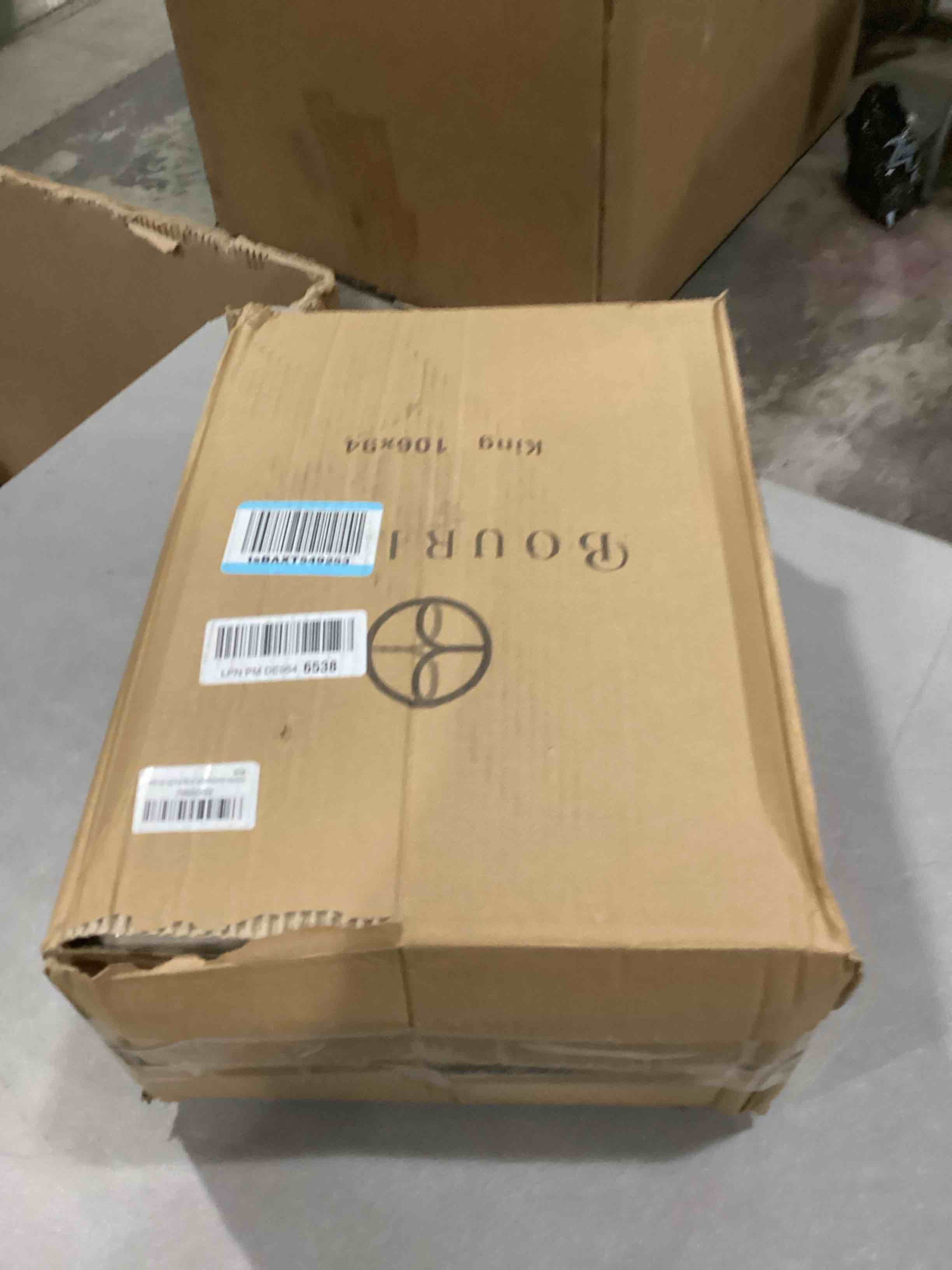 https://s3.amazonaws.com/lotting-images-prod/bidfta/GRN6706658_1737979566877.jpeg