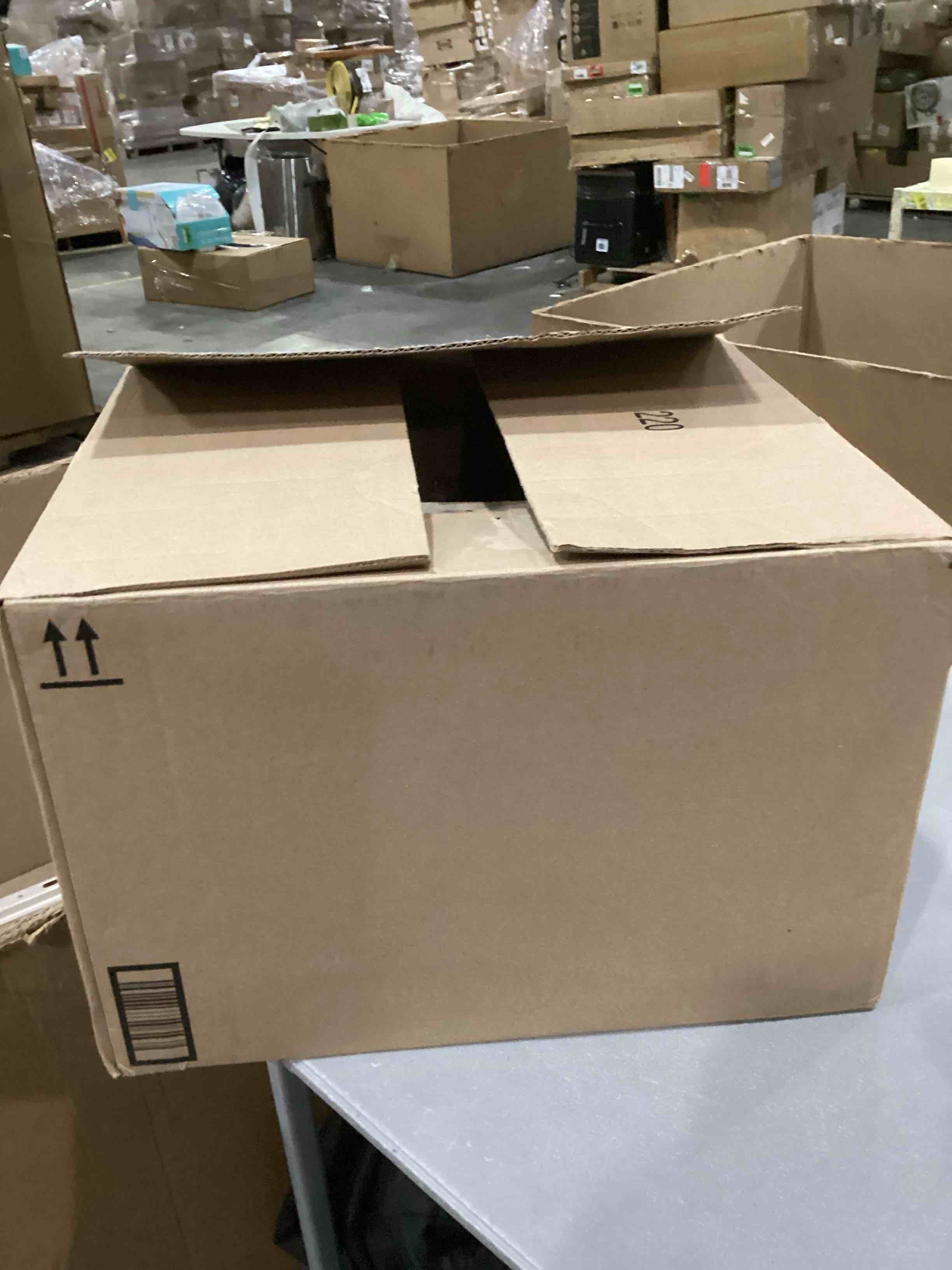 https://s3.amazonaws.com/lotting-images-prod/bidfta/GRN6706874_1738074796557.jpeg
