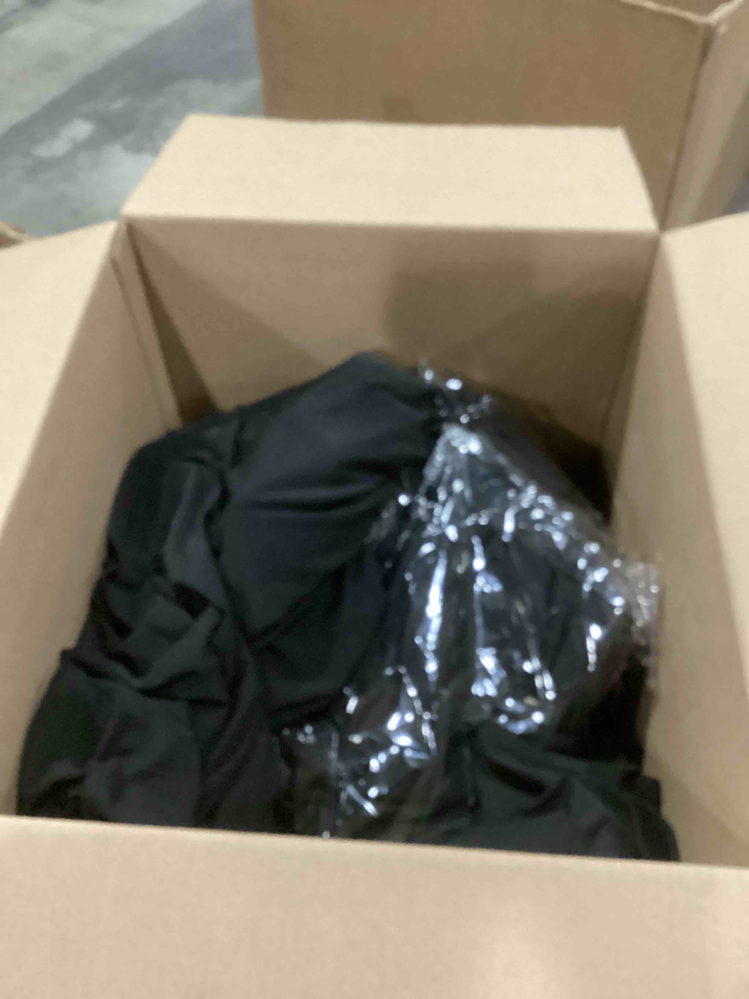https://s3.amazonaws.com/lotting-images-prod/bidfta/GRN6706874_1738074820604.jpeg