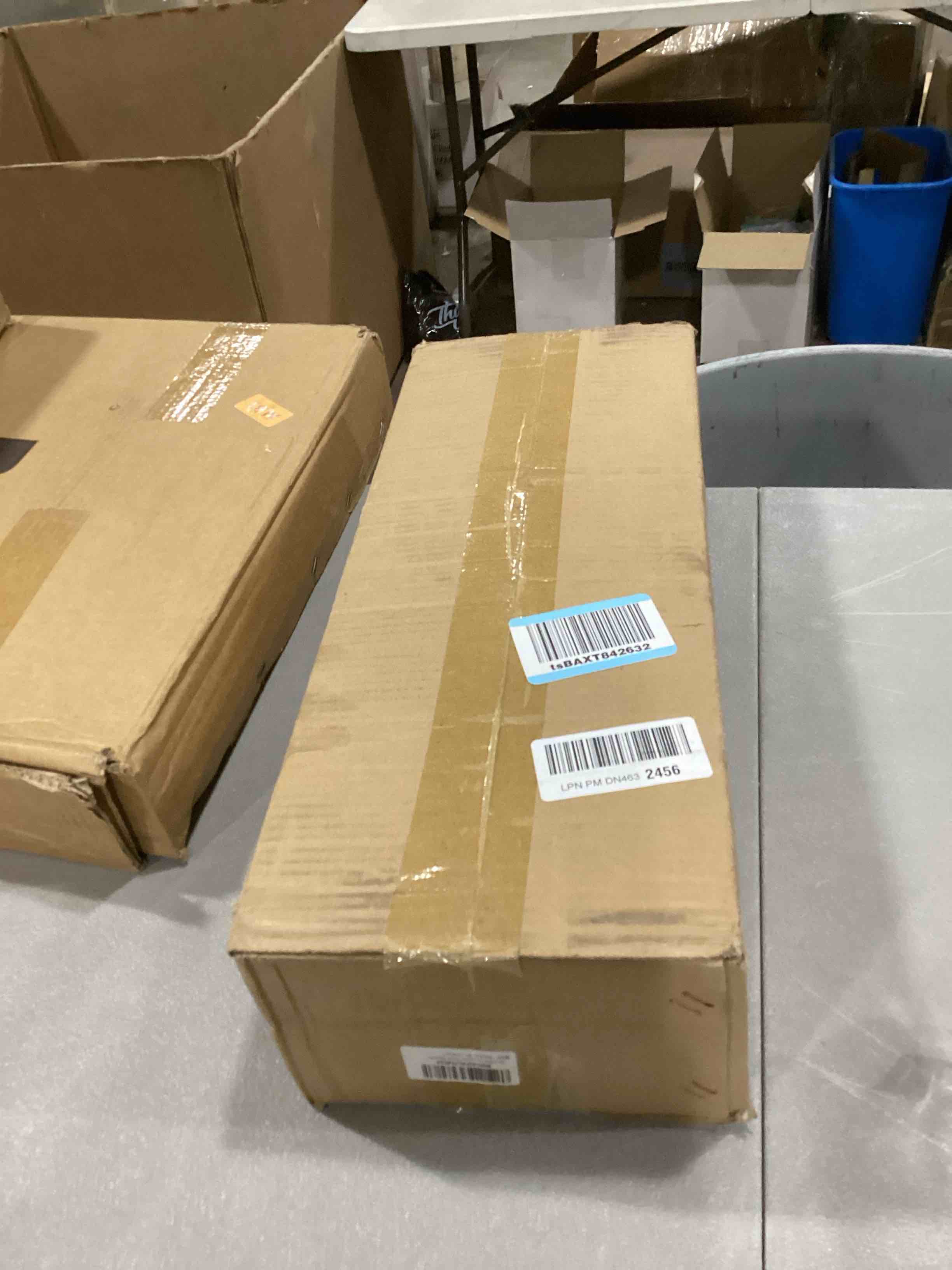 https://s3.amazonaws.com/lotting-images-prod/bidfta/GRN6706890_1738077983073.jpeg