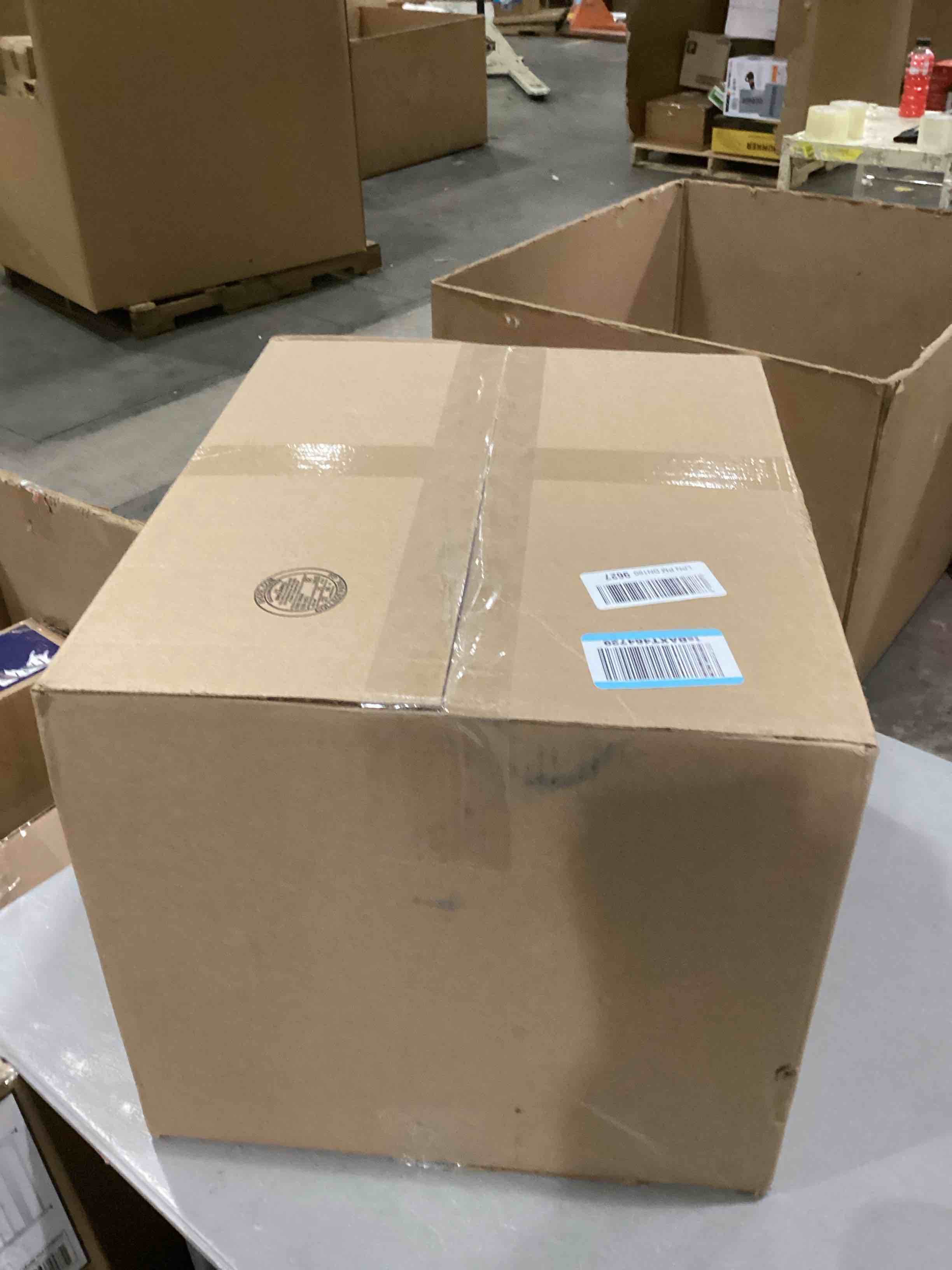 https://s3.amazonaws.com/lotting-images-prod/bidfta/GRN6706936_1738086459201.jpeg