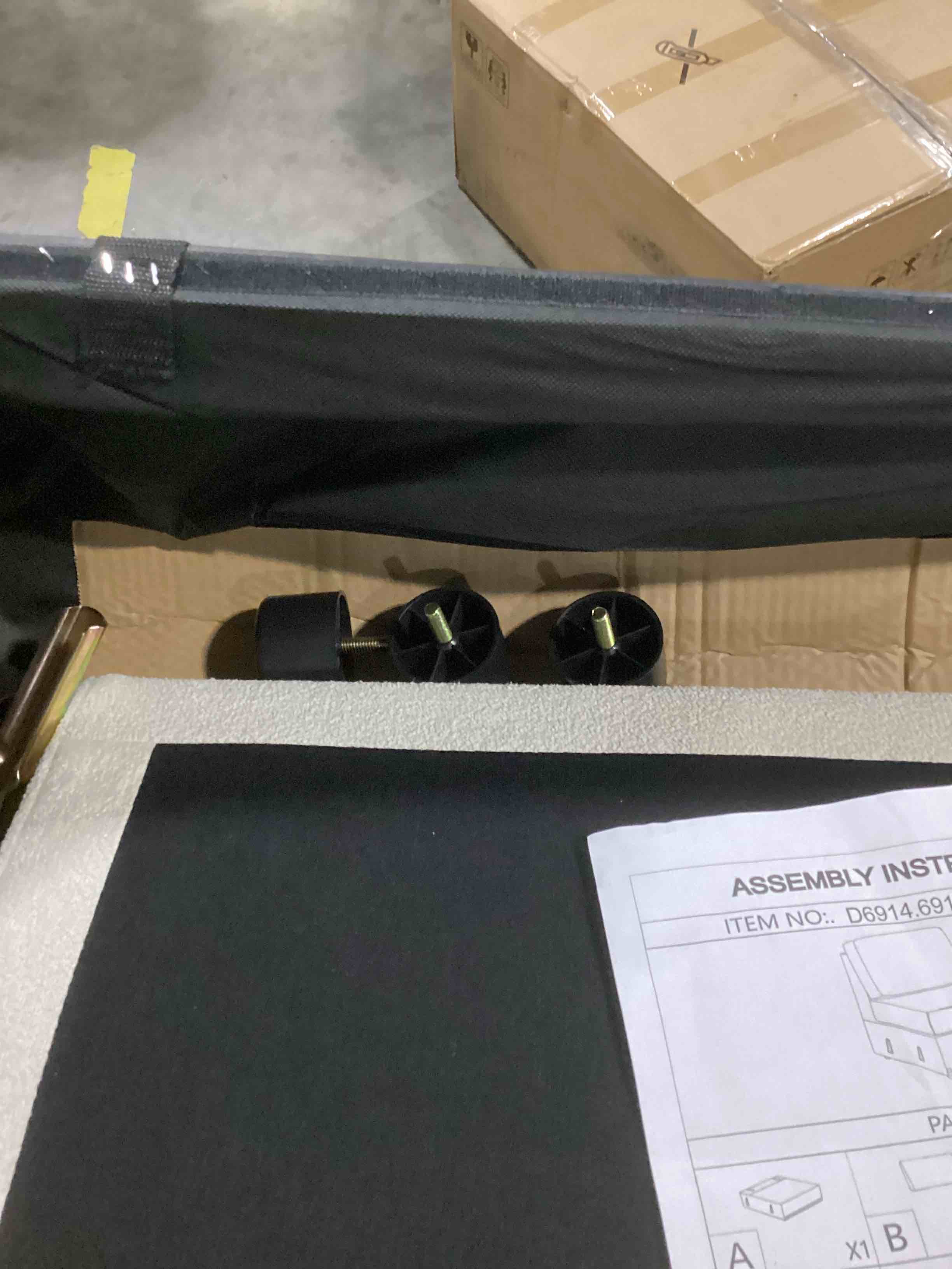 https://s3.amazonaws.com/lotting-images-prod/bidfta/GRN6707265_1734638385789.jpeg