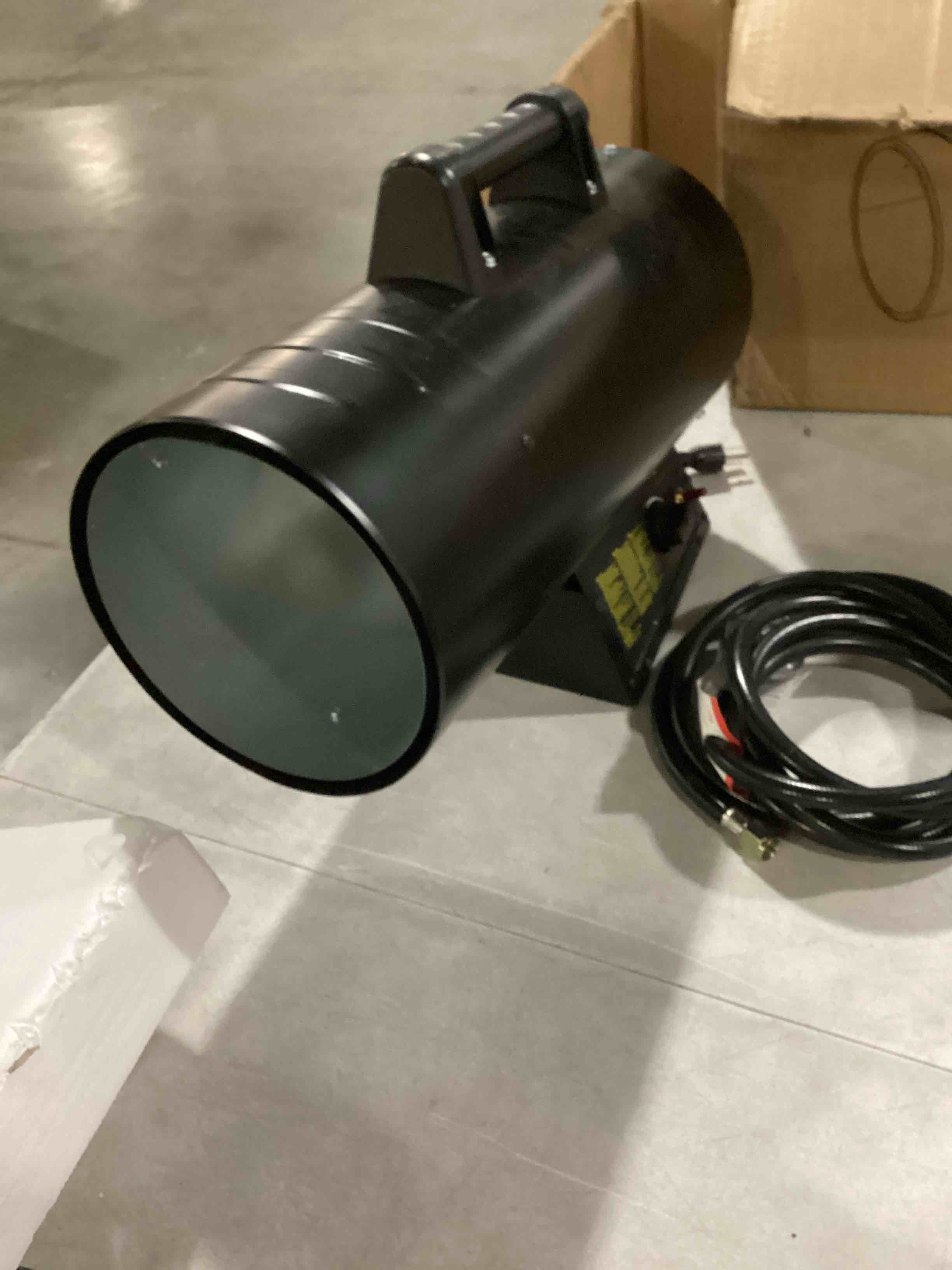 https://s3.amazonaws.com/lotting-images-prod/bidfta/GRN6707714_1736260750513.jpeg