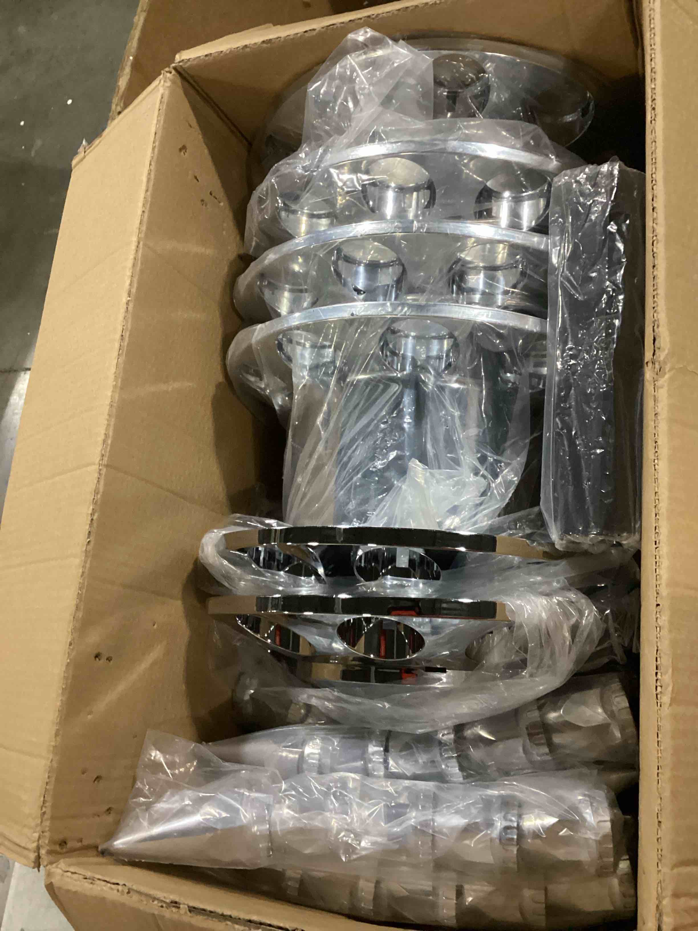 https://s3.amazonaws.com/lotting-images-prod/bidfta/GRN6707746_1736271853954.jpeg