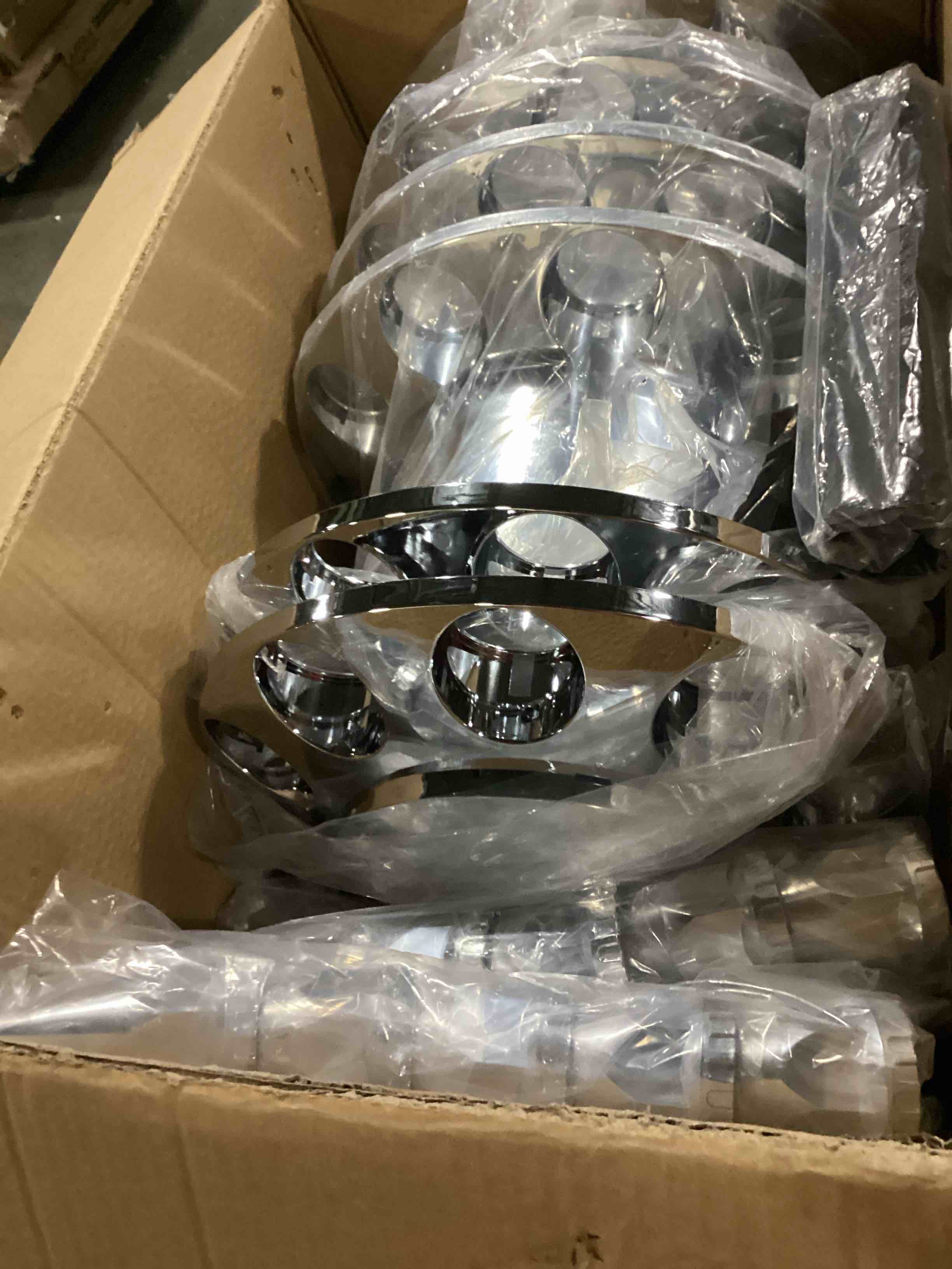 https://s3.amazonaws.com/lotting-images-prod/bidfta/GRN6707746_1736271858954.jpeg