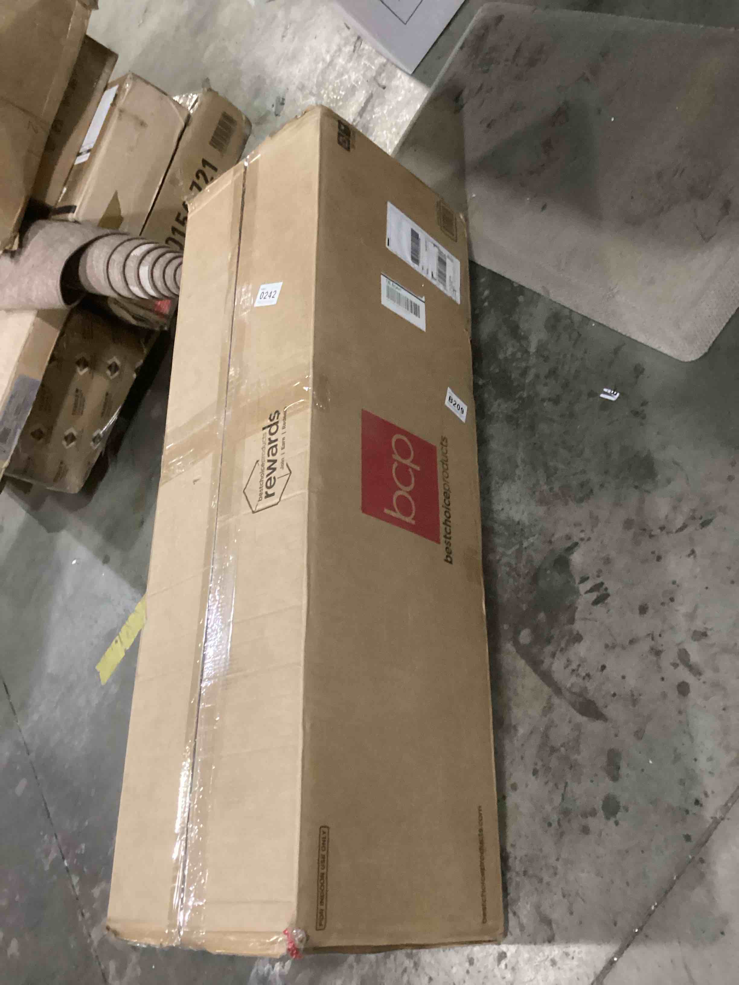 https://s3.amazonaws.com/lotting-images-prod/bidfta/GRN6707767_1736338484063.jpeg