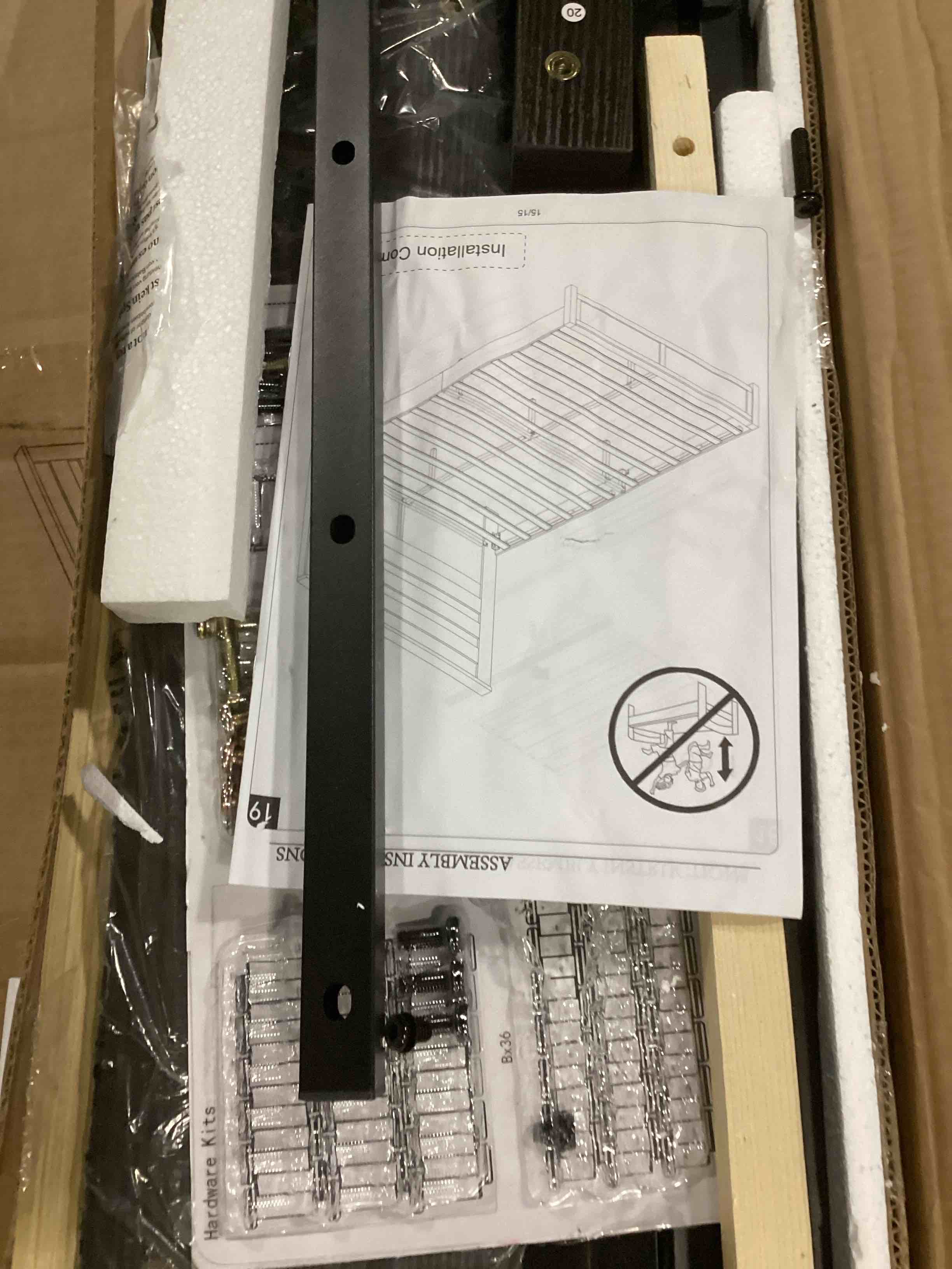 https://s3.amazonaws.com/lotting-images-prod/bidfta/GRN6707808_1736360593924.jpeg