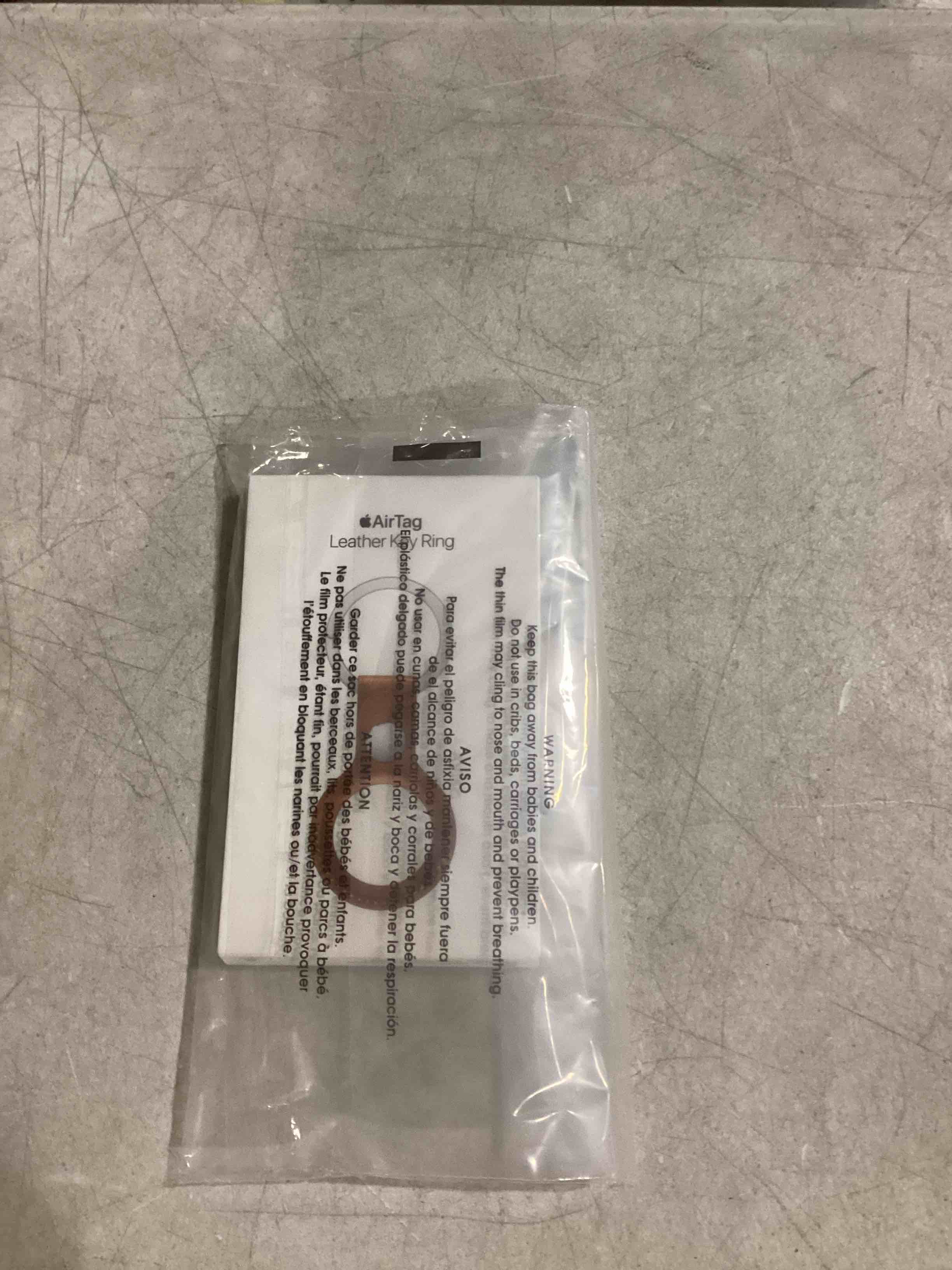https://s3.amazonaws.com/lotting-images-prod/bidfta/GRN6707906_1736451423965.jpeg
