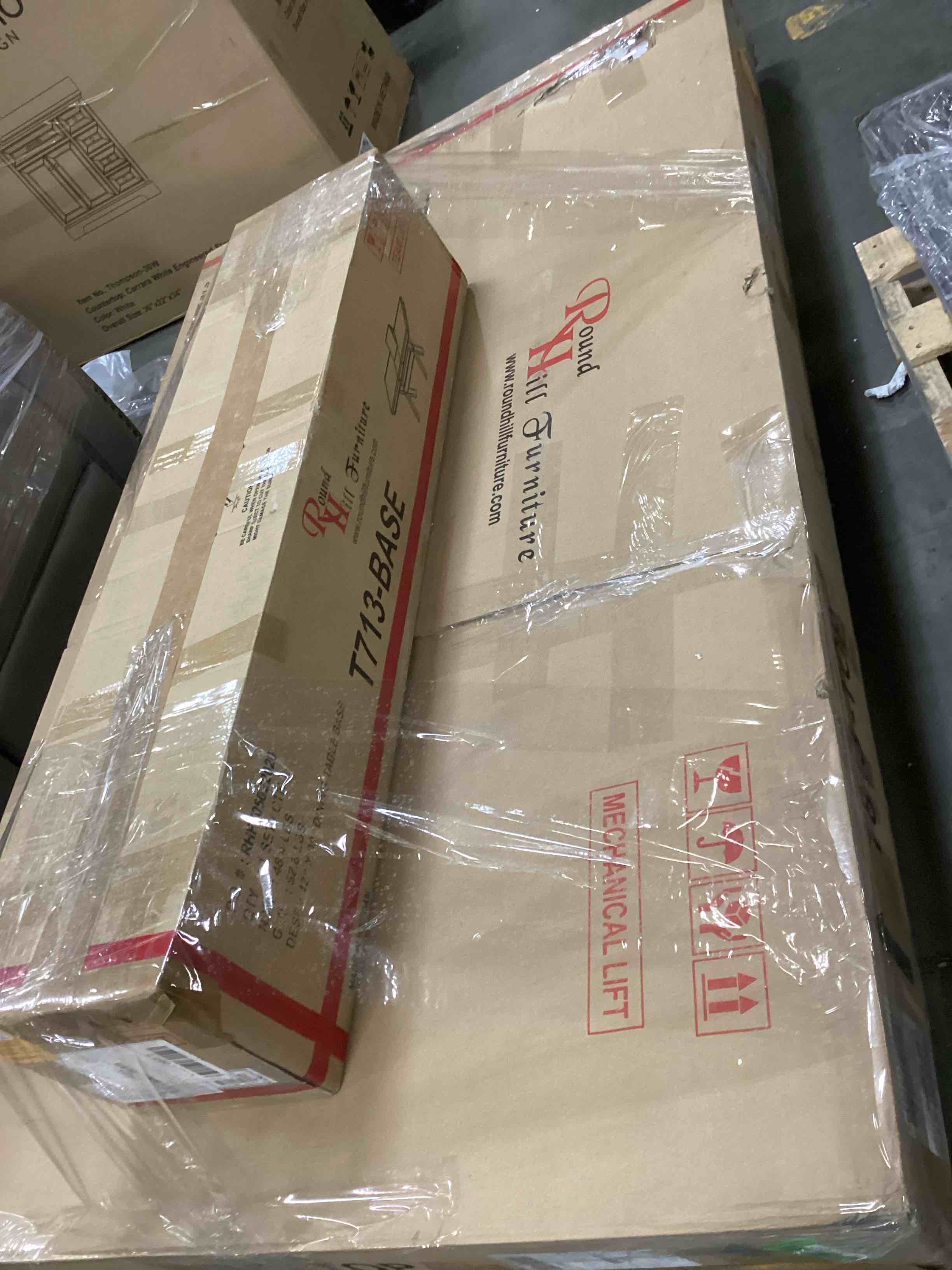 https://s3.amazonaws.com/lotting-images-prod/bidfta/GRN6708114_1736866032907.jpeg