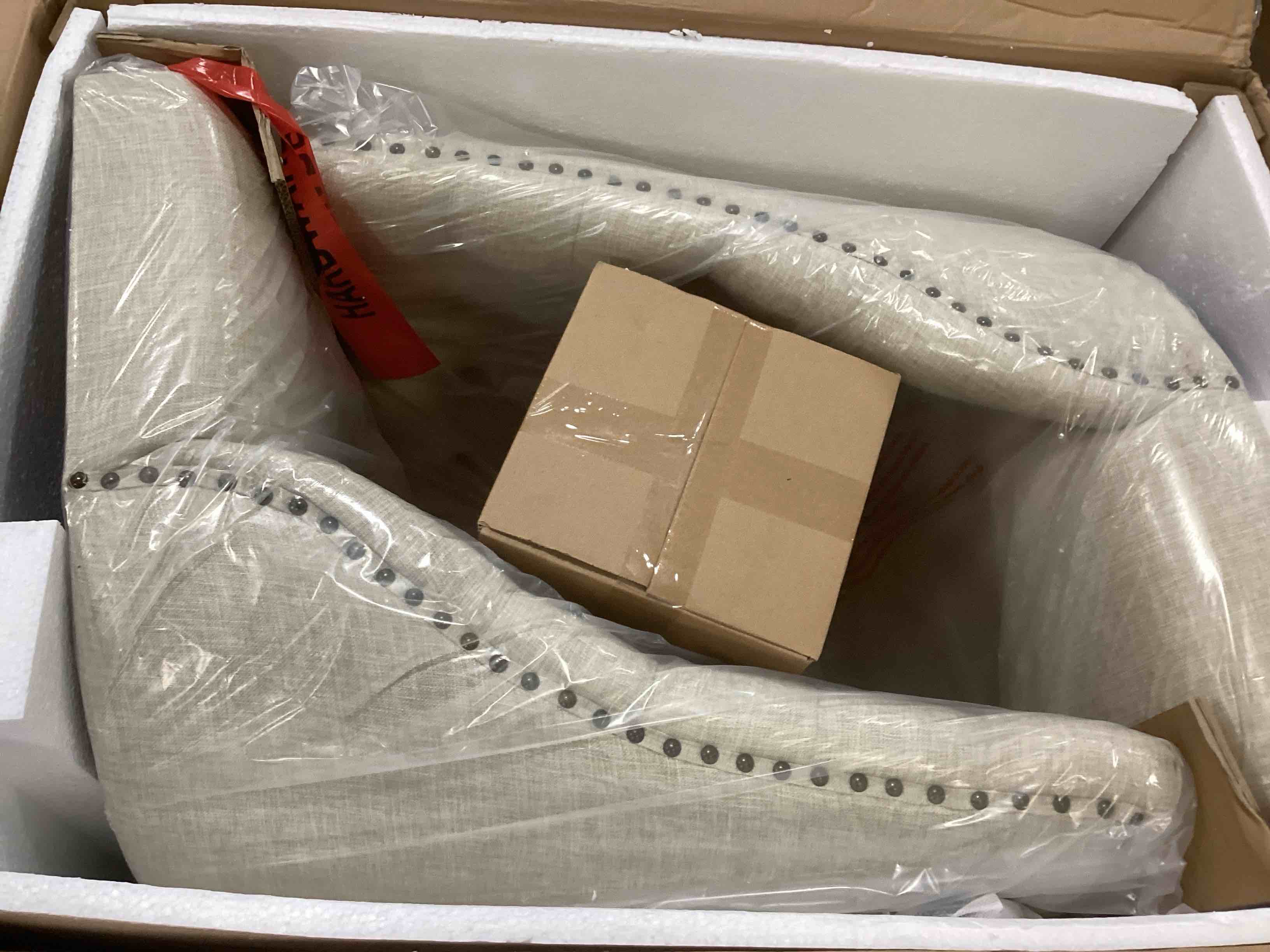 https://s3.amazonaws.com/lotting-images-prod/bidfta/GRN6708133_1736872207901.jpeg