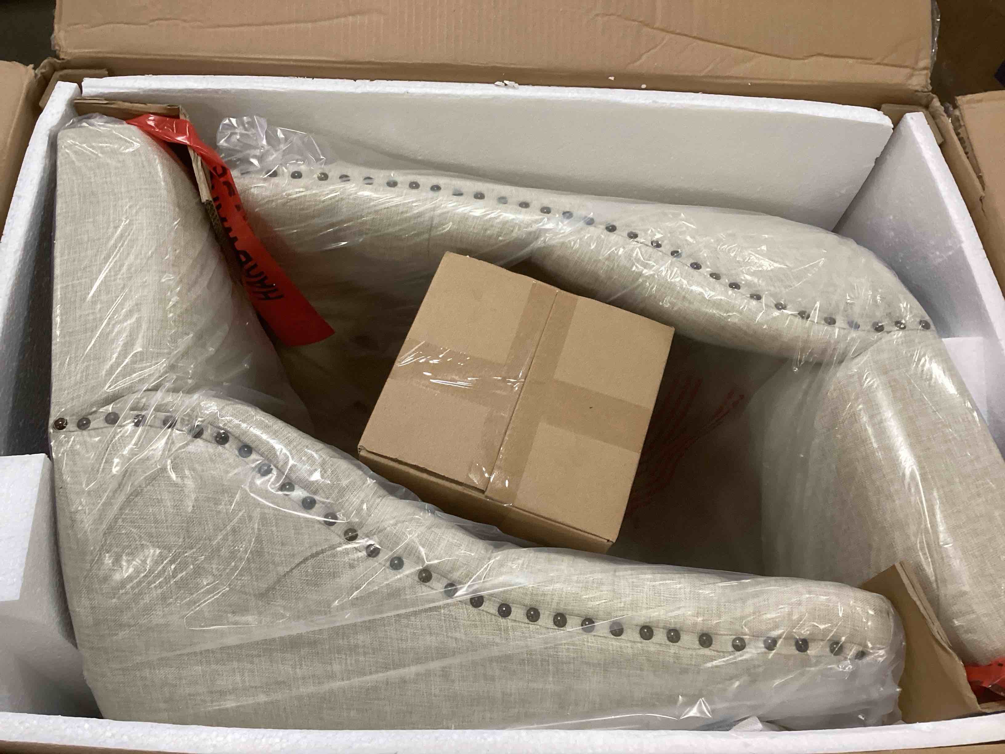 https://s3.amazonaws.com/lotting-images-prod/bidfta/GRN6708133_1736872209277.jpeg