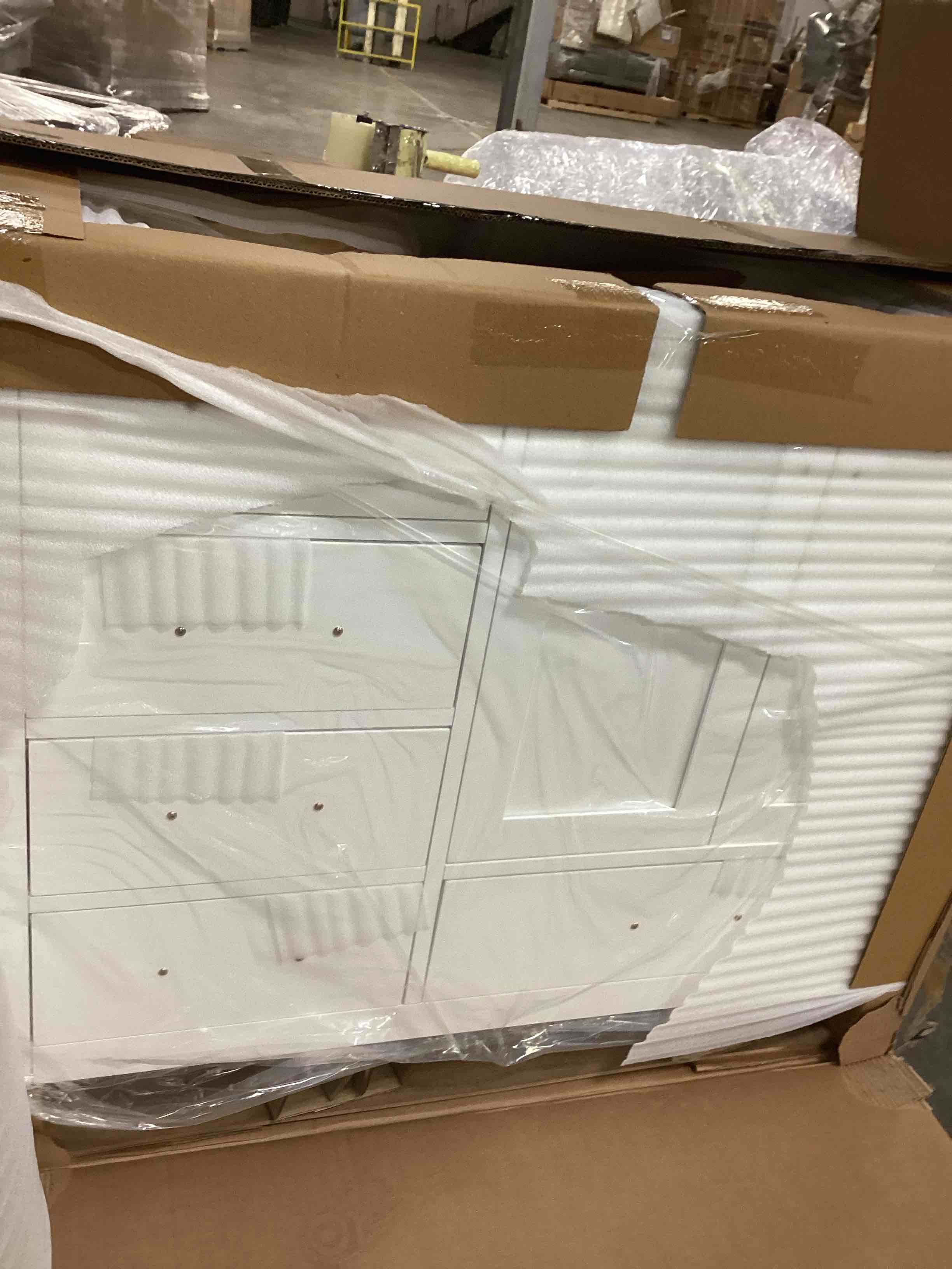 https://s3.amazonaws.com/lotting-images-prod/bidfta/GRN6708148_1736879433049.jpeg