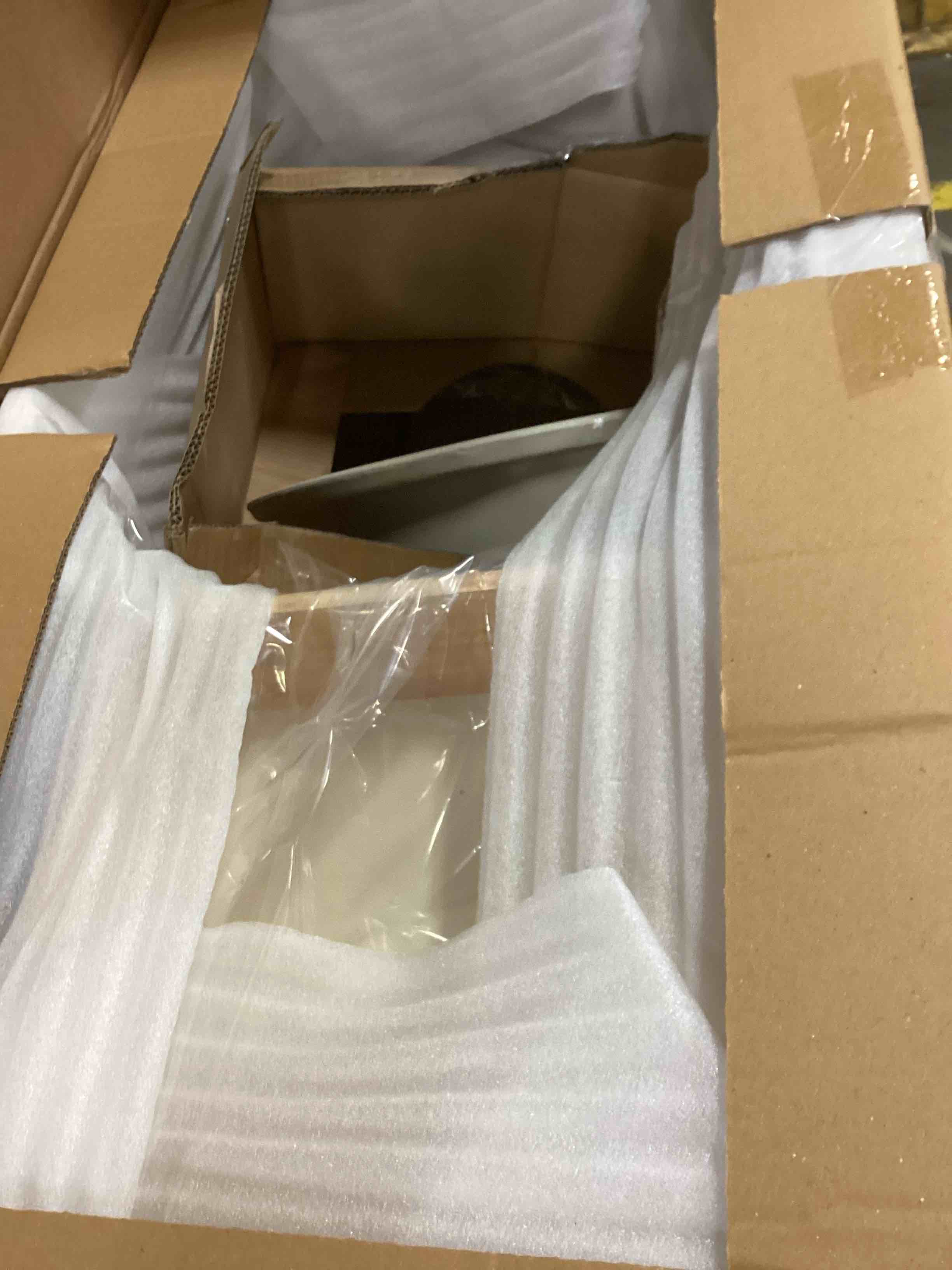 https://s3.amazonaws.com/lotting-images-prod/bidfta/GRN6708148_1736879442238.jpeg
