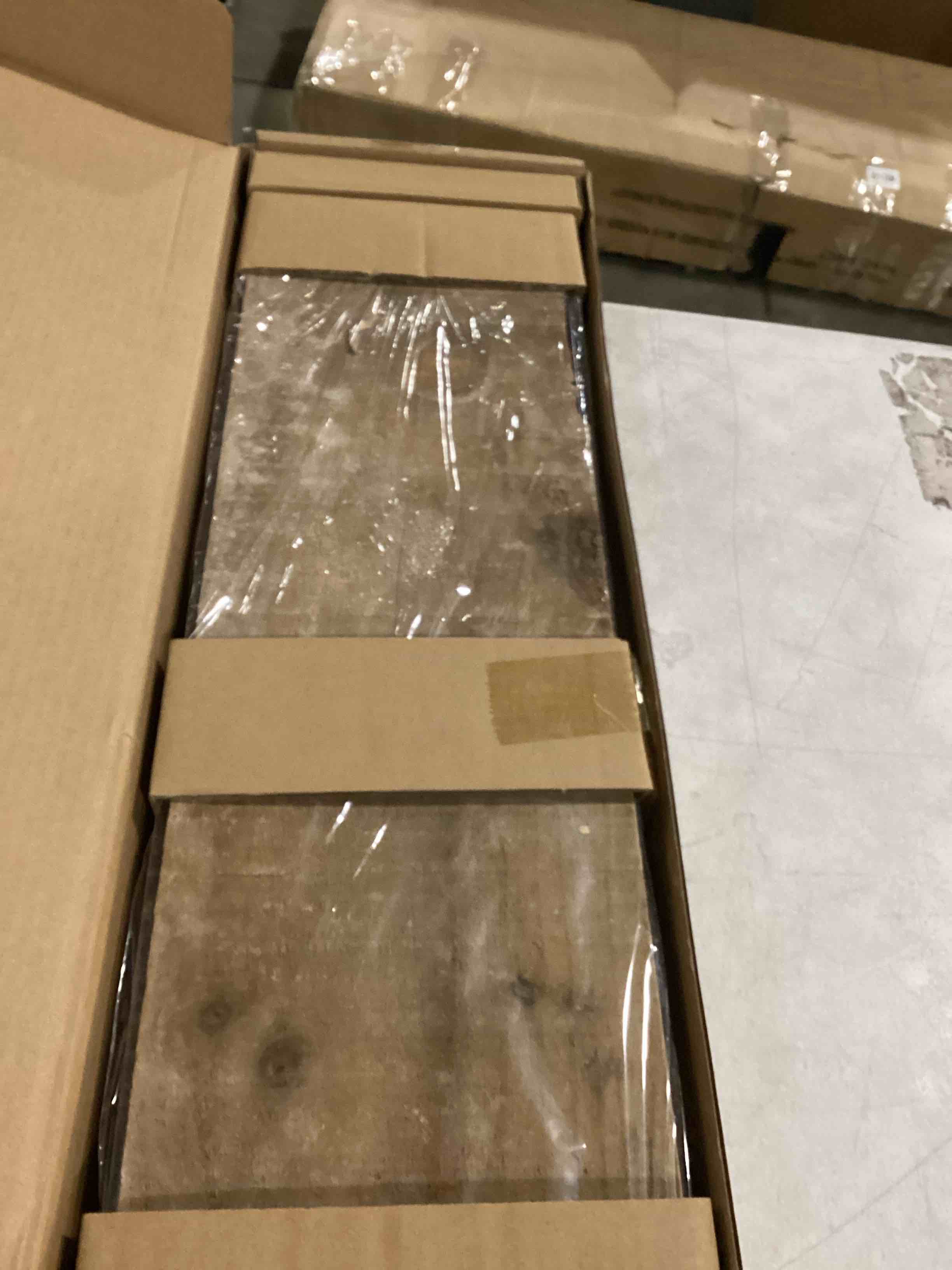 https://s3.amazonaws.com/lotting-images-prod/bidfta/GRN6708204_1736946482169.jpeg