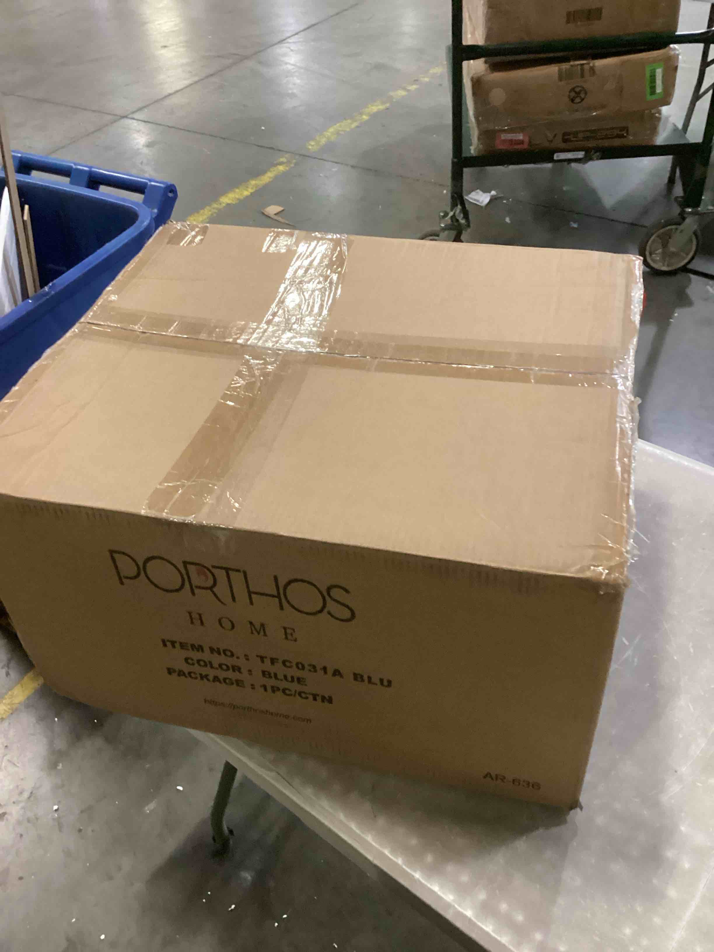 https://s3.amazonaws.com/lotting-images-prod/bidfta/GRN6708623_1734373411820.jpeg