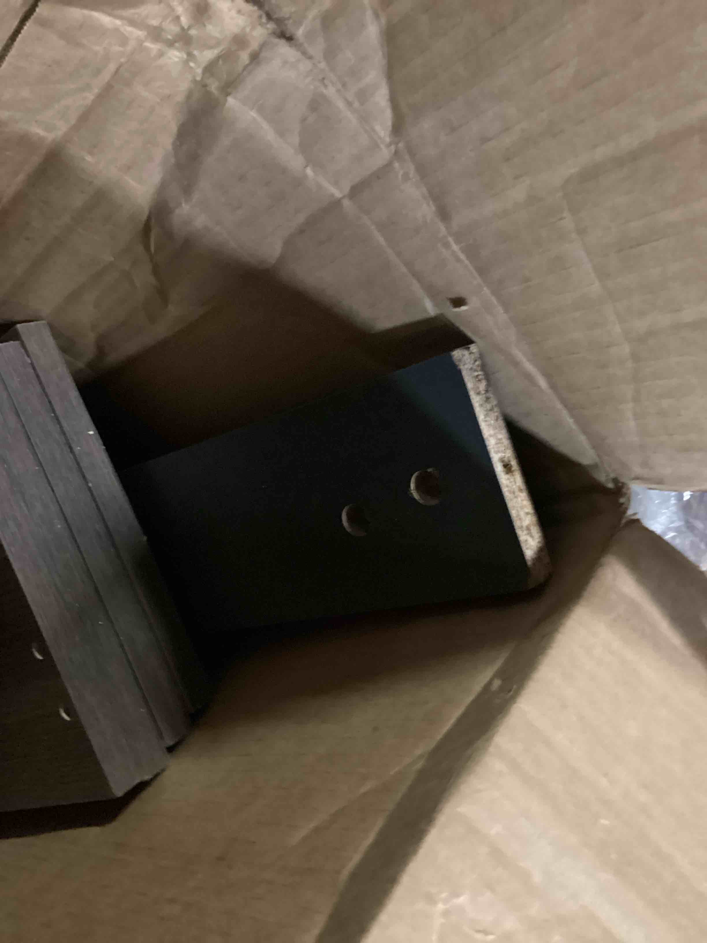https://s3.amazonaws.com/lotting-images-prod/bidfta/GRN6708883_1734724155035.jpeg