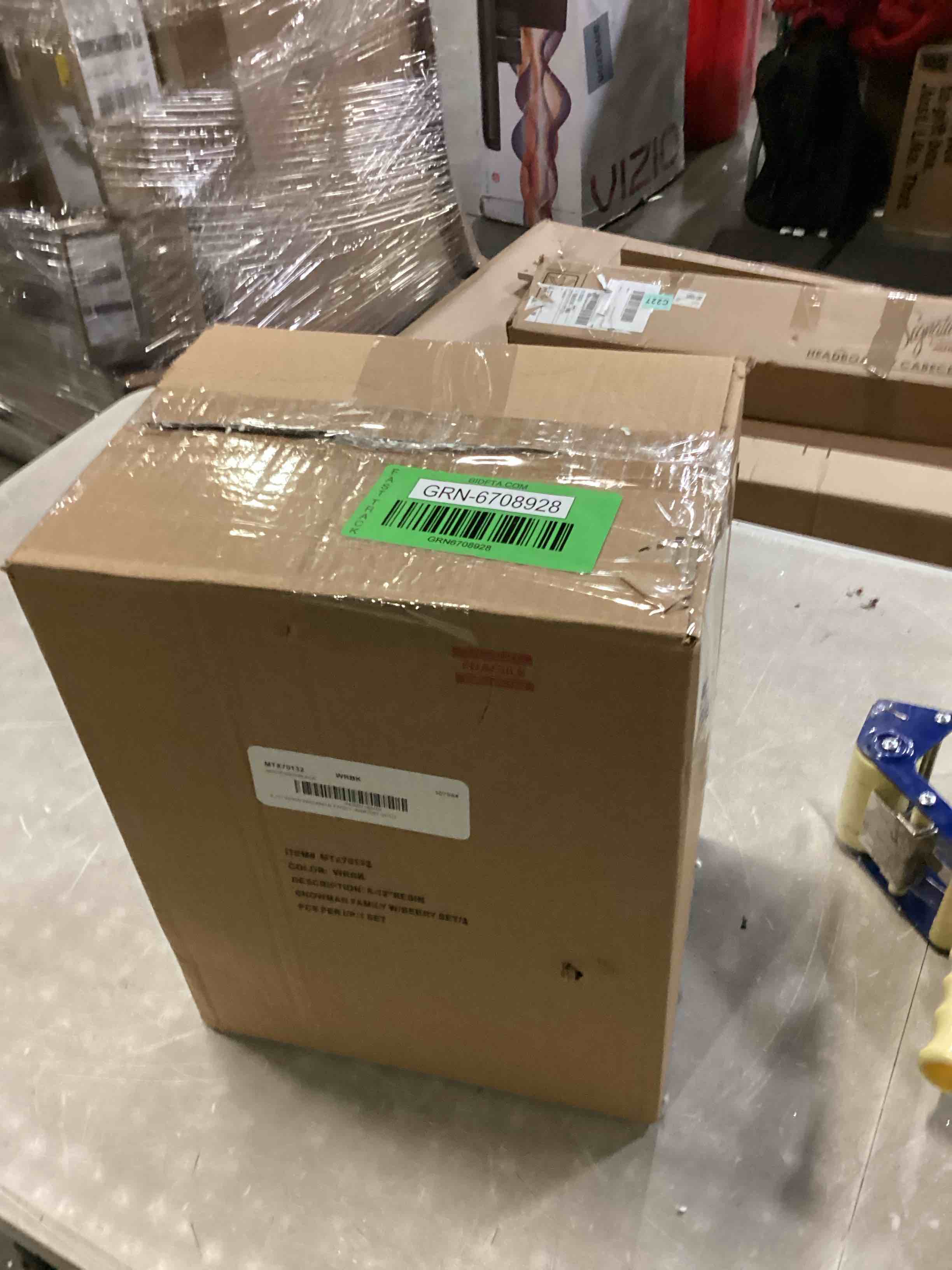 https://s3.amazonaws.com/lotting-images-prod/bidfta/GRN6708928_1734969219713.jpeg