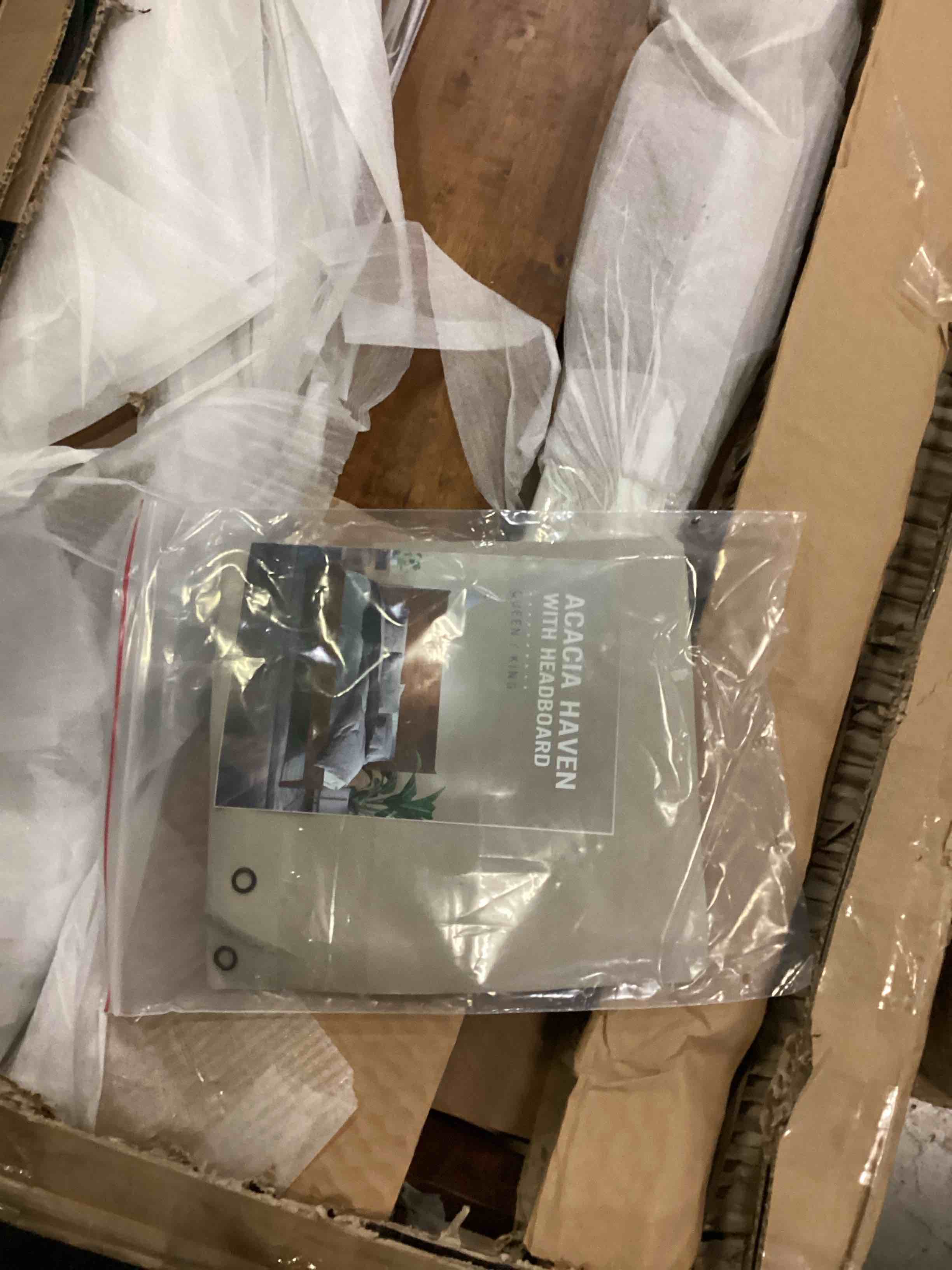 https://s3.amazonaws.com/lotting-images-prod/bidfta/GRN6708983_1735048856899.jpeg