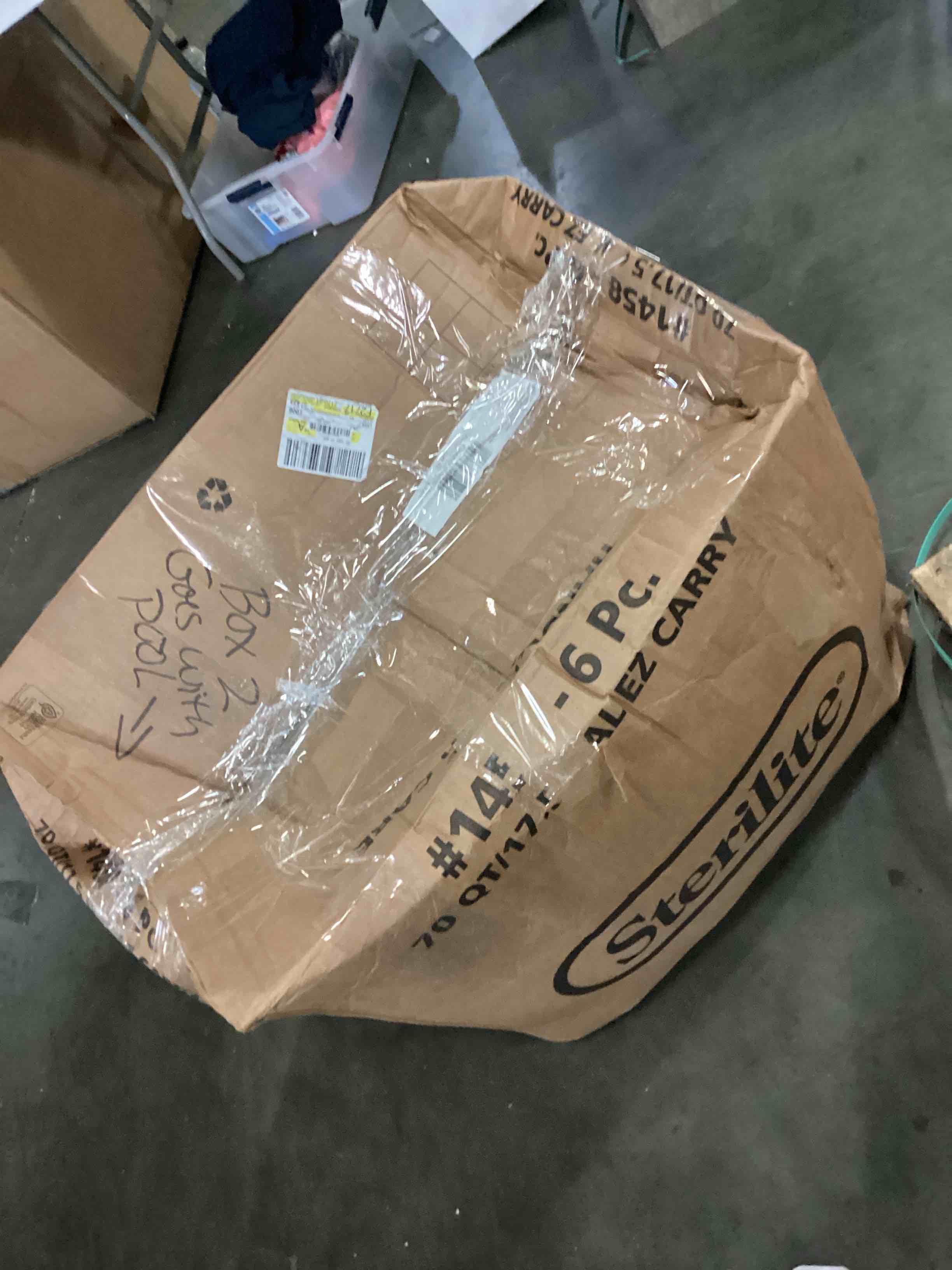 https://s3.amazonaws.com/lotting-images-prod/bidfta/GRN6709129_1735562347867.jpeg