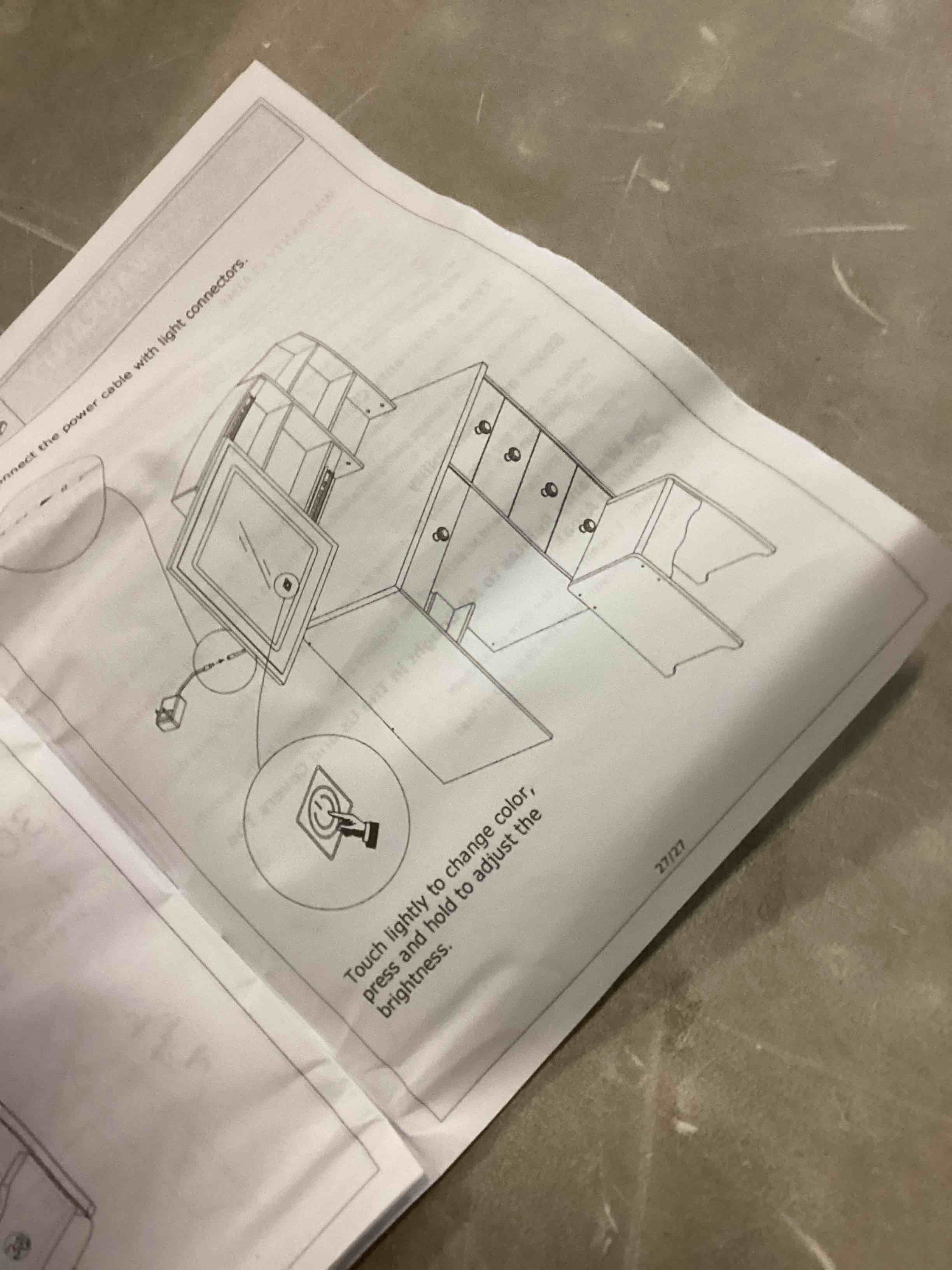 https://s3.amazonaws.com/lotting-images-prod/bidfta/GRN6709644_1736341352402.jpeg