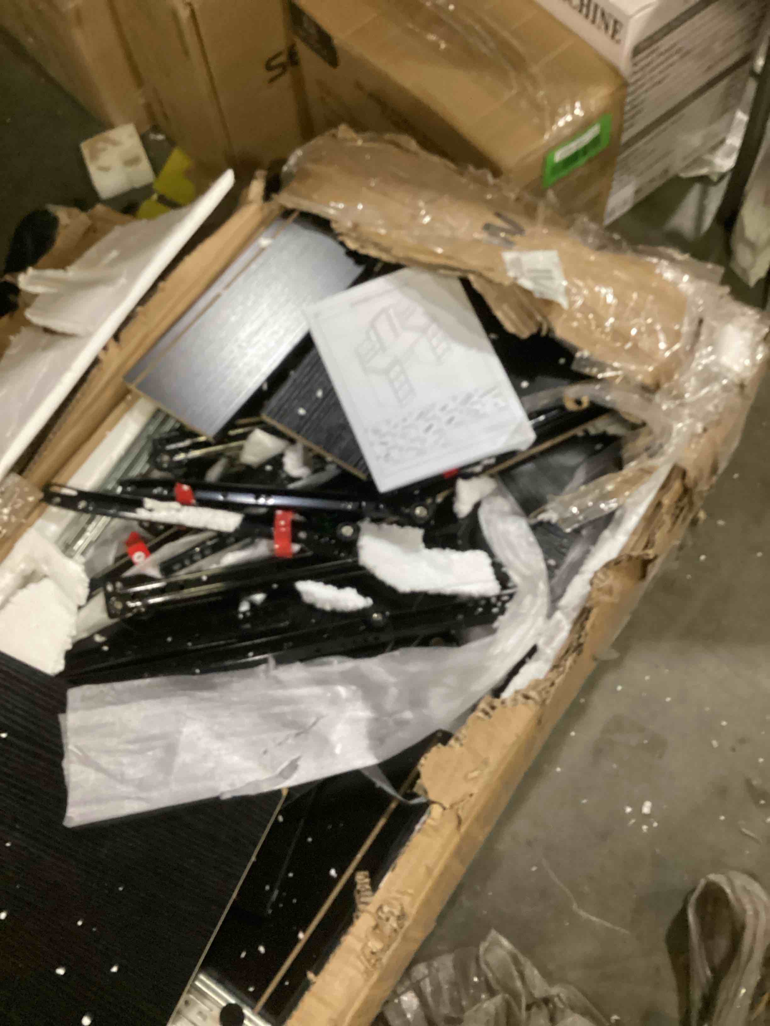 https://s3.amazonaws.com/lotting-images-prod/bidfta/GRN6710040_1733945593519.jpeg