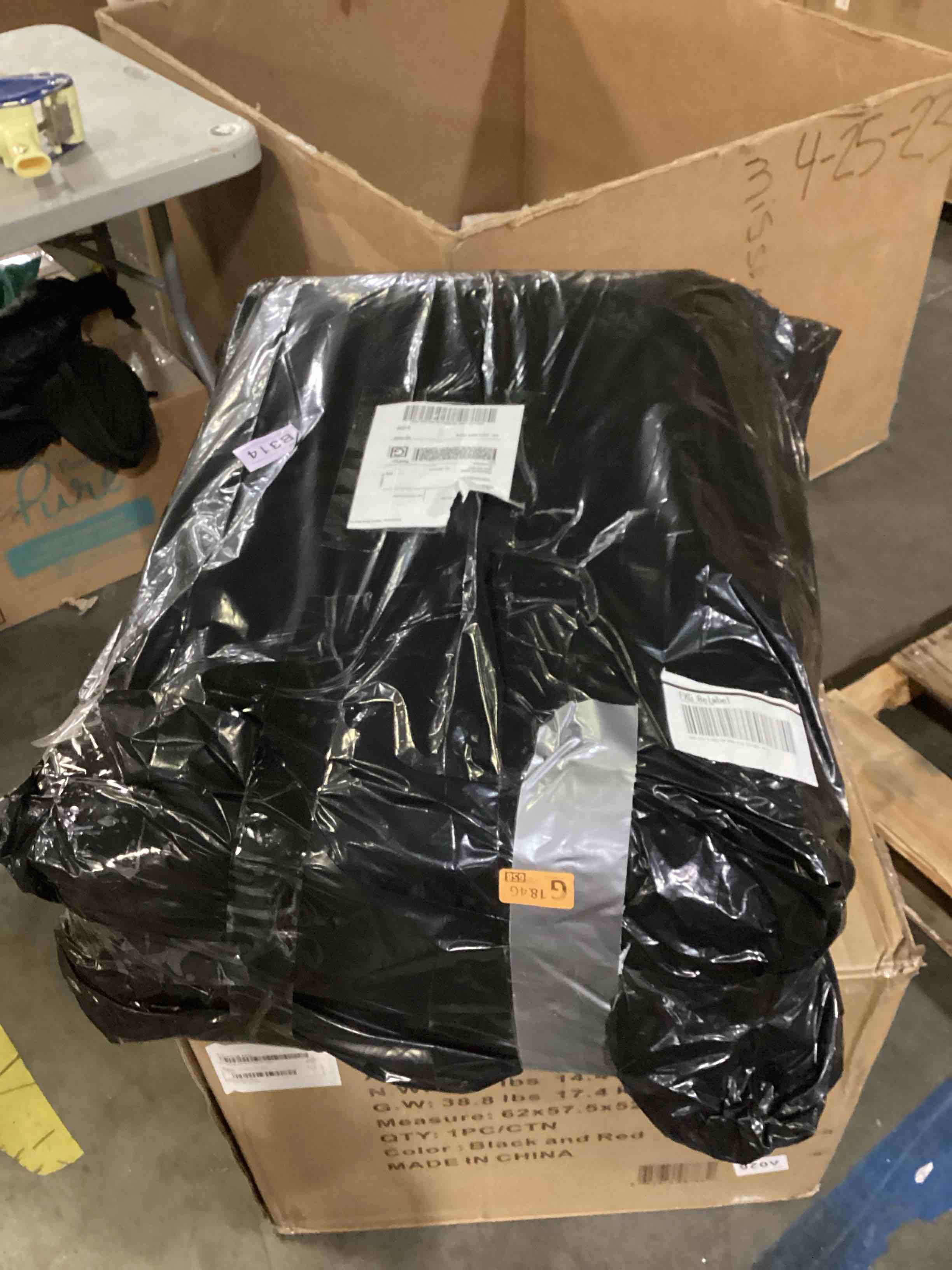 https://s3.amazonaws.com/lotting-images-prod/bidfta/GRN6710692_1734724885589.jpeg