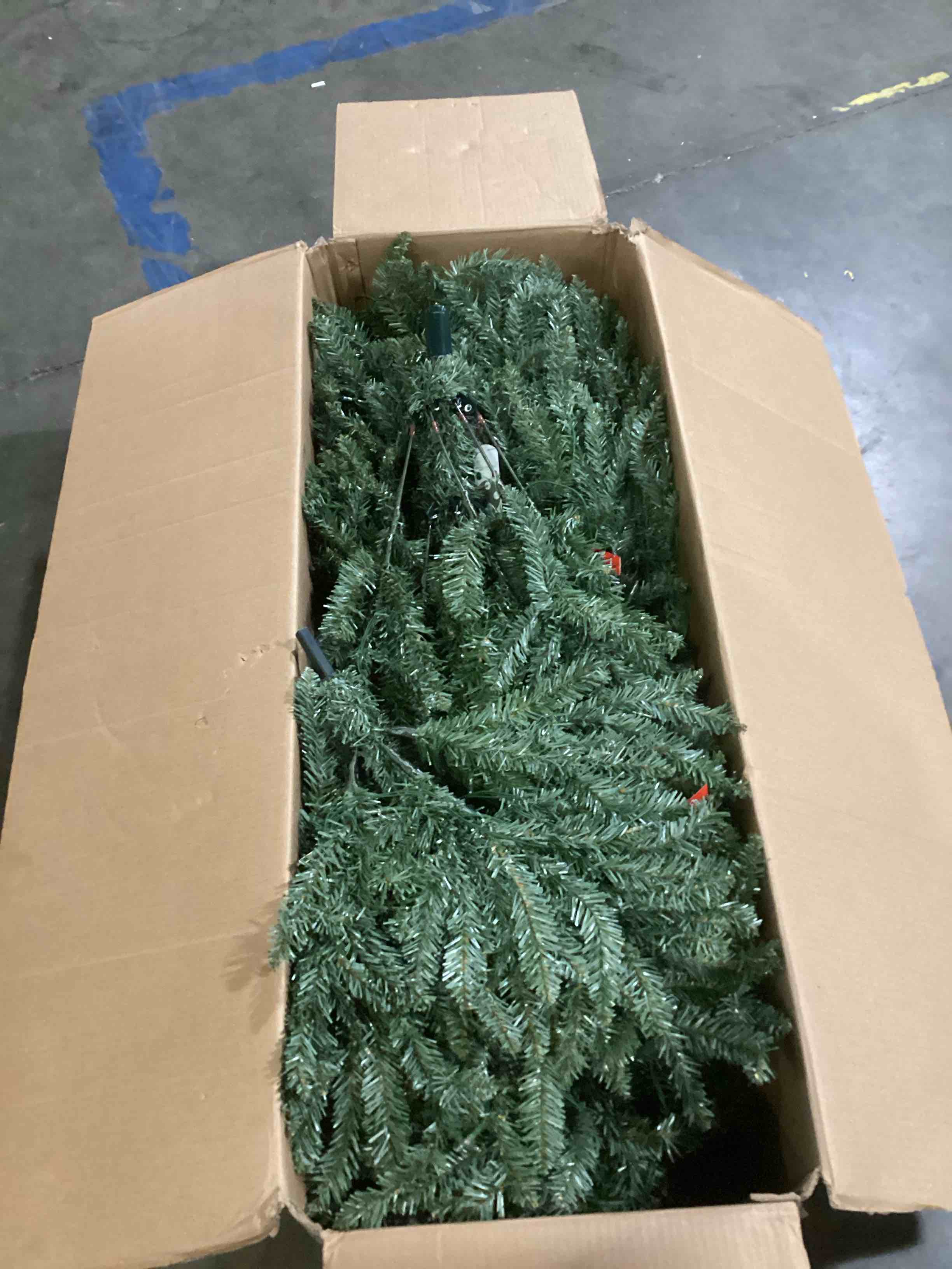 https://s3.amazonaws.com/lotting-images-prod/bidfta/GRN6711416_1736339102291.jpeg