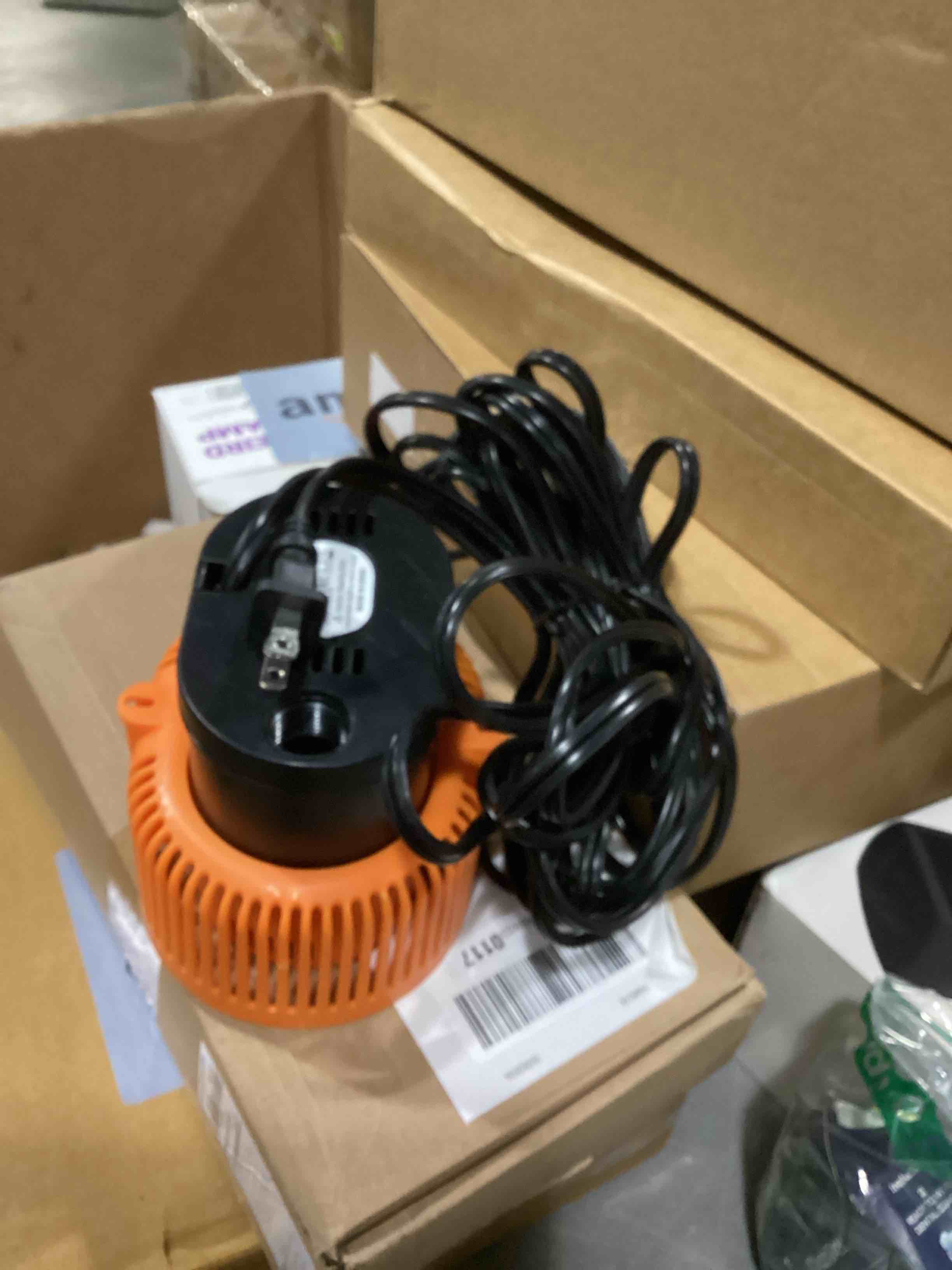 https://s3.amazonaws.com/lotting-images-prod/bidfta/GRN6711506_1733400931751.jpeg