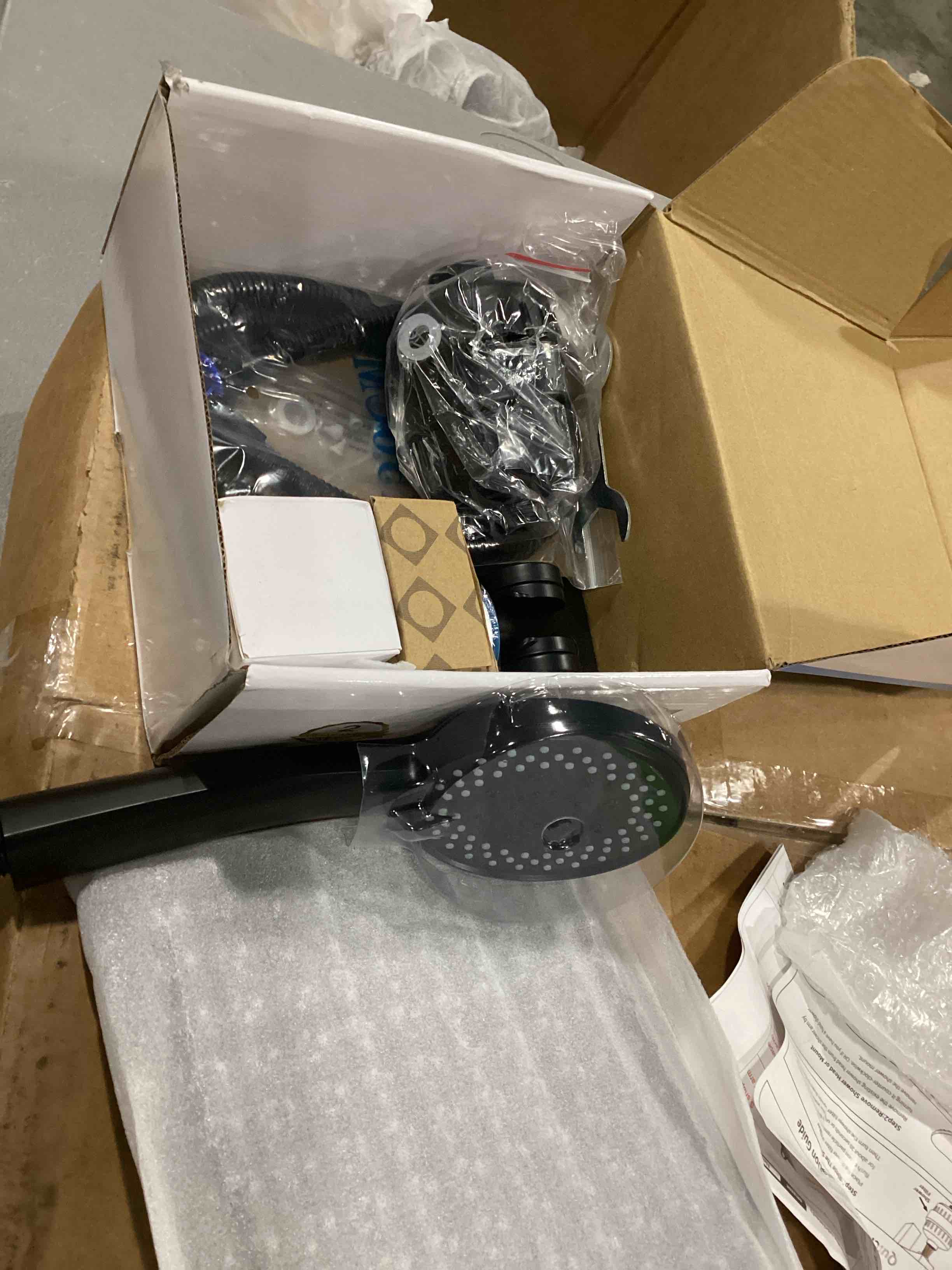 https://s3.amazonaws.com/lotting-images-prod/bidfta/GRN6711883_1733499806568.jpeg