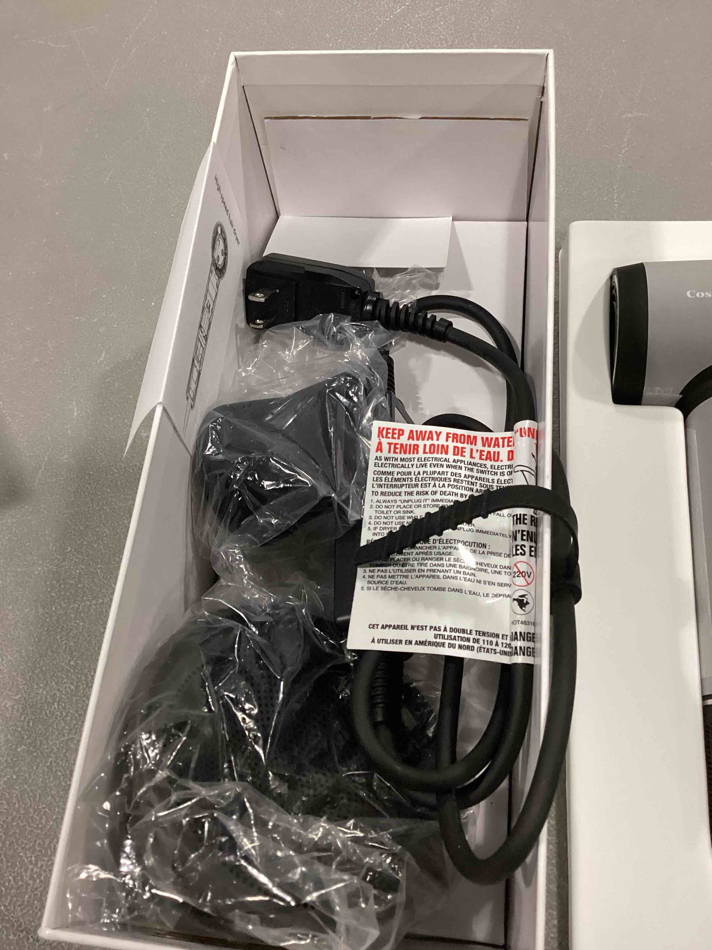 https://s3.amazonaws.com/lotting-images-prod/bidfta/GRN6711891_1733500738816.jpeg