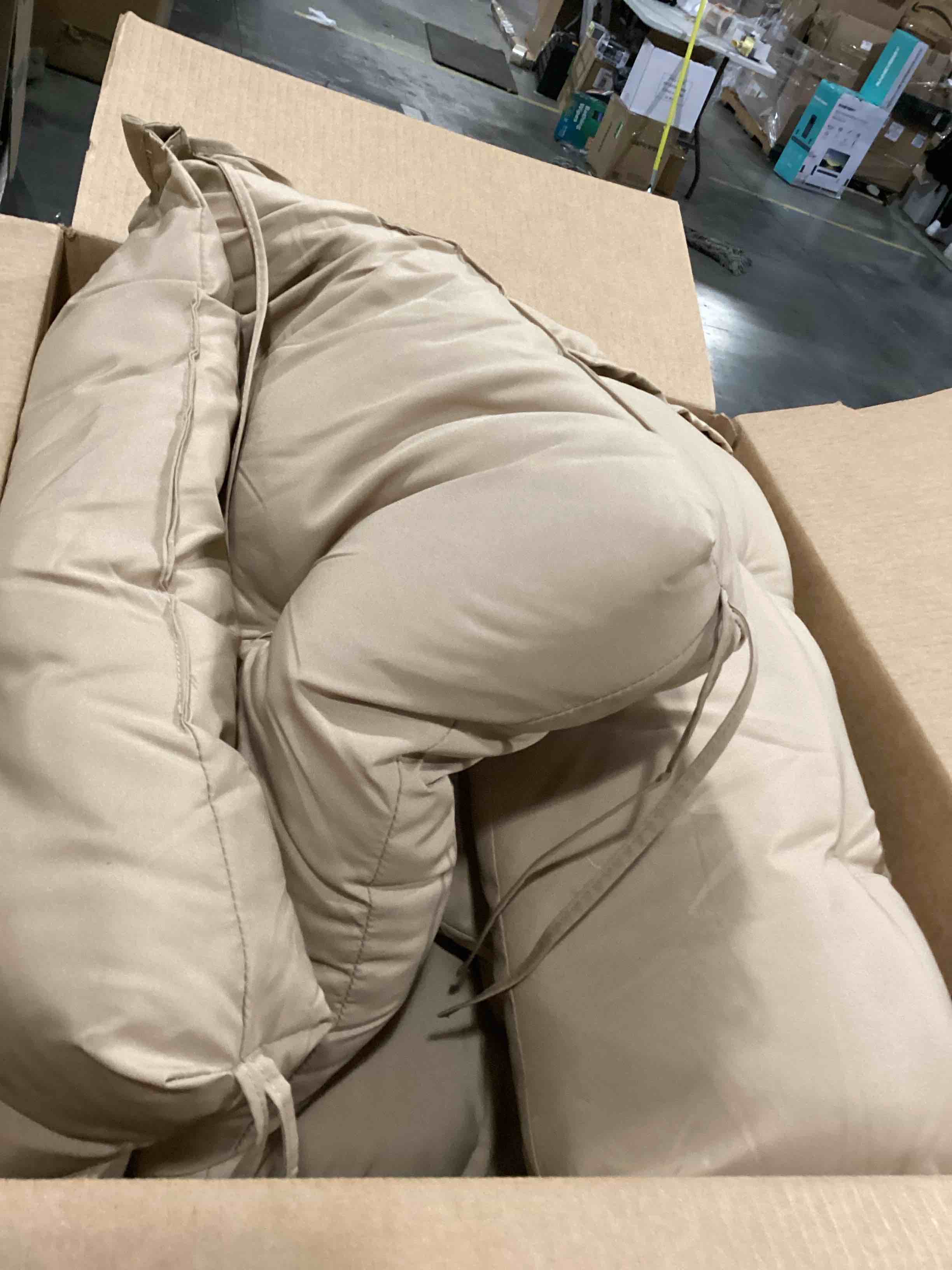 https://s3.amazonaws.com/lotting-images-prod/bidfta/GRN6712595_1734007552163.jpeg