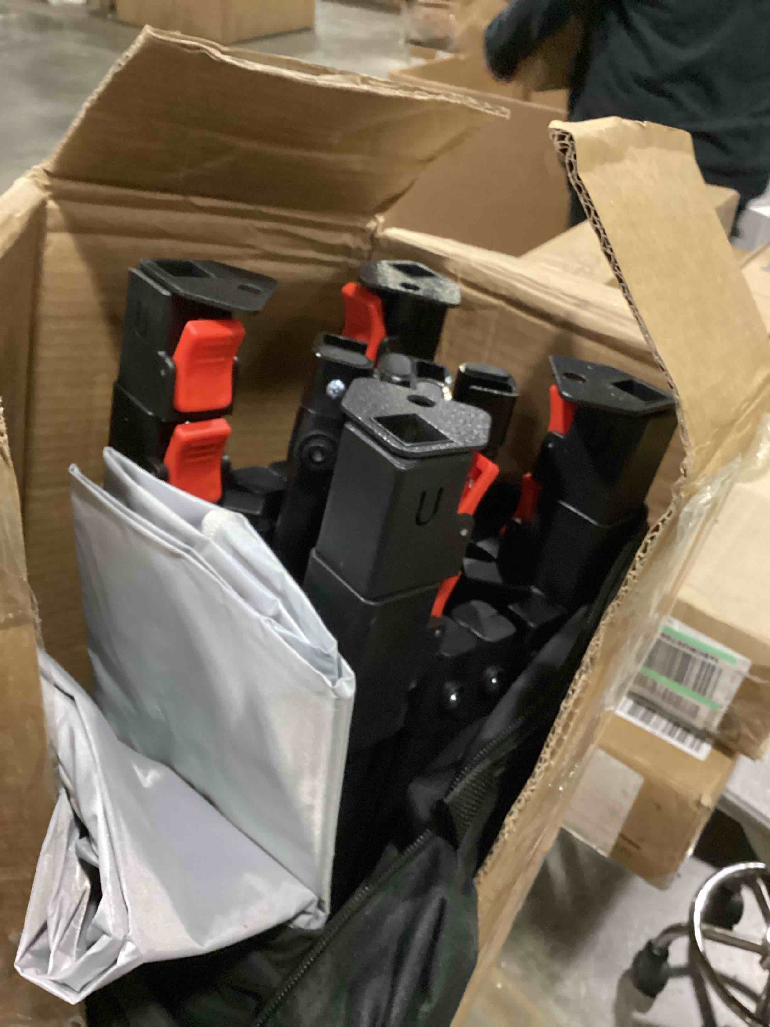 https://s3.amazonaws.com/lotting-images-prod/bidfta/GRN6712657_1734015088145.jpeg