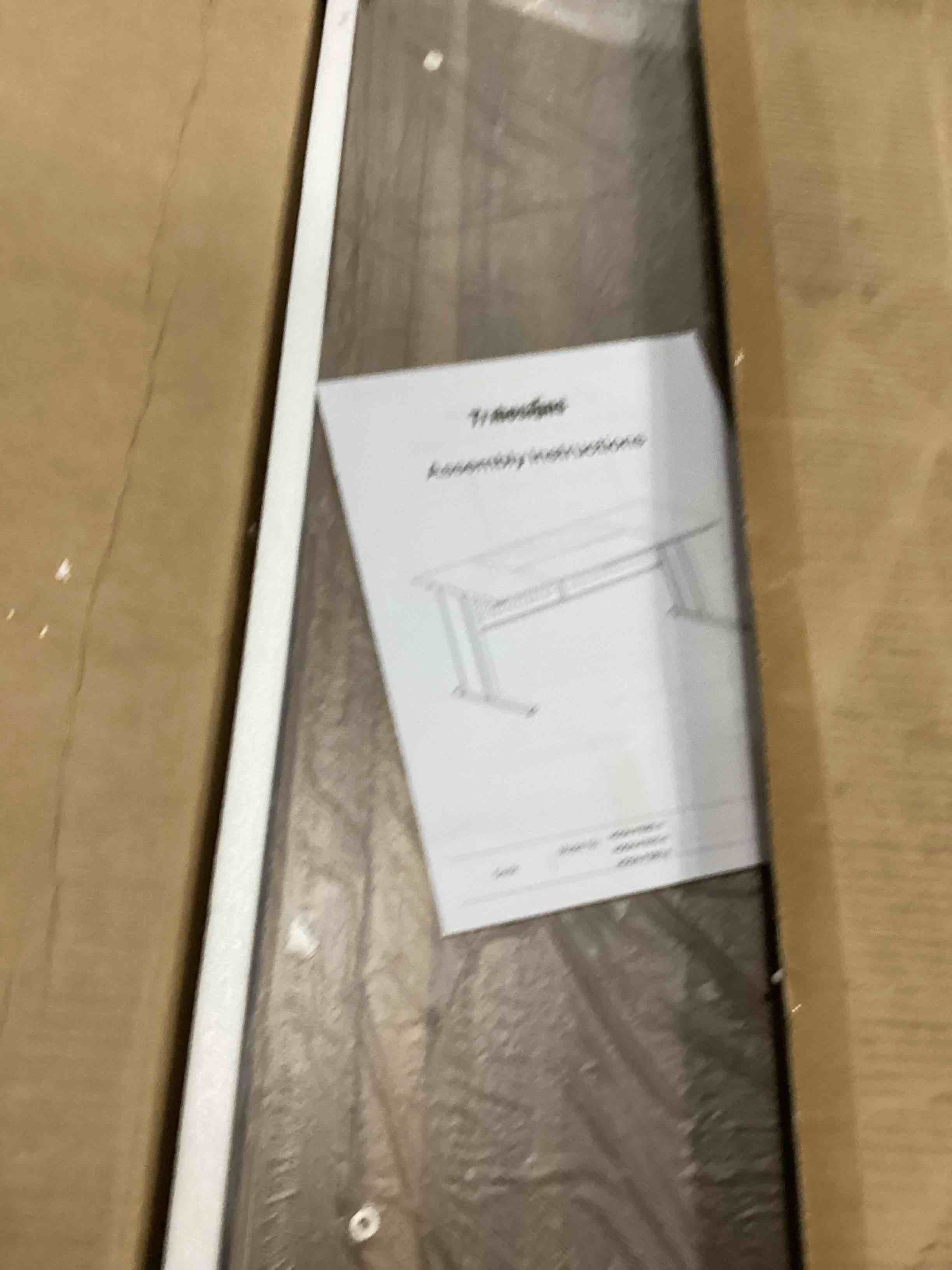 https://s3.amazonaws.com/lotting-images-prod/bidfta/GRN6713855_1734978760099.jpeg