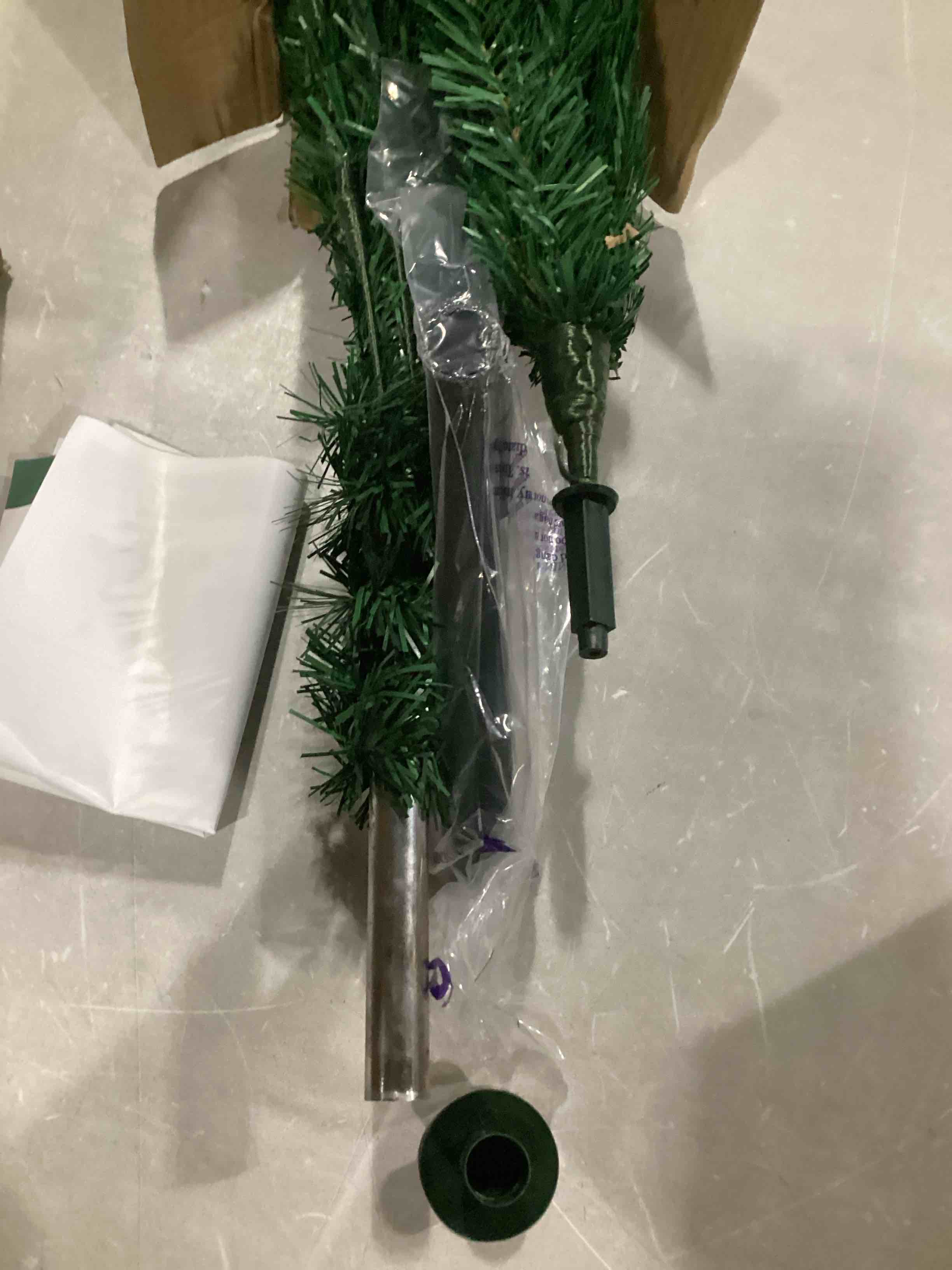 https://s3.amazonaws.com/lotting-images-prod/bidfta/GRN6714050_1735577902231.jpeg