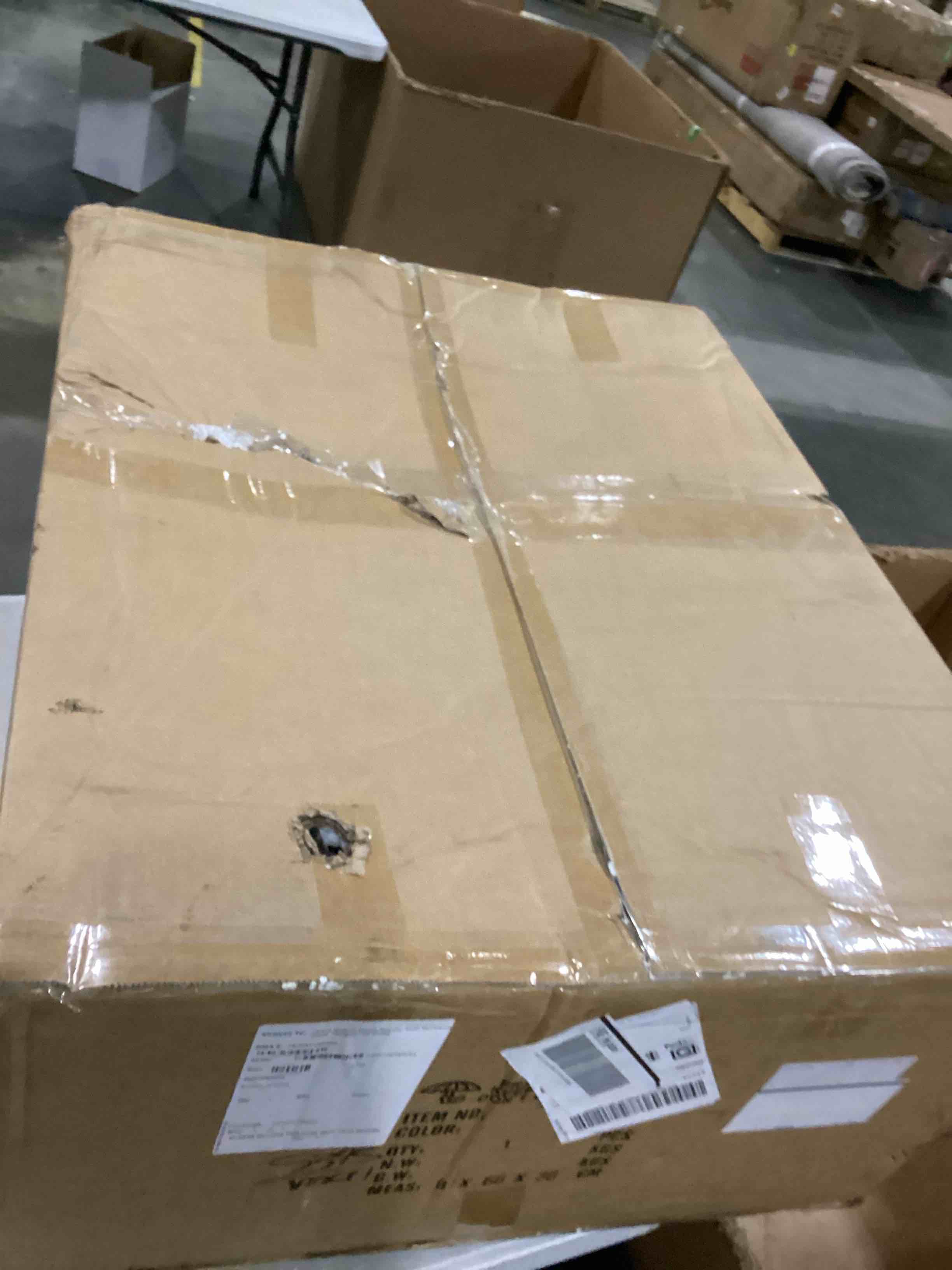 https://s3.amazonaws.com/lotting-images-prod/bidfta/GRN6714192_1735822322481.jpeg
