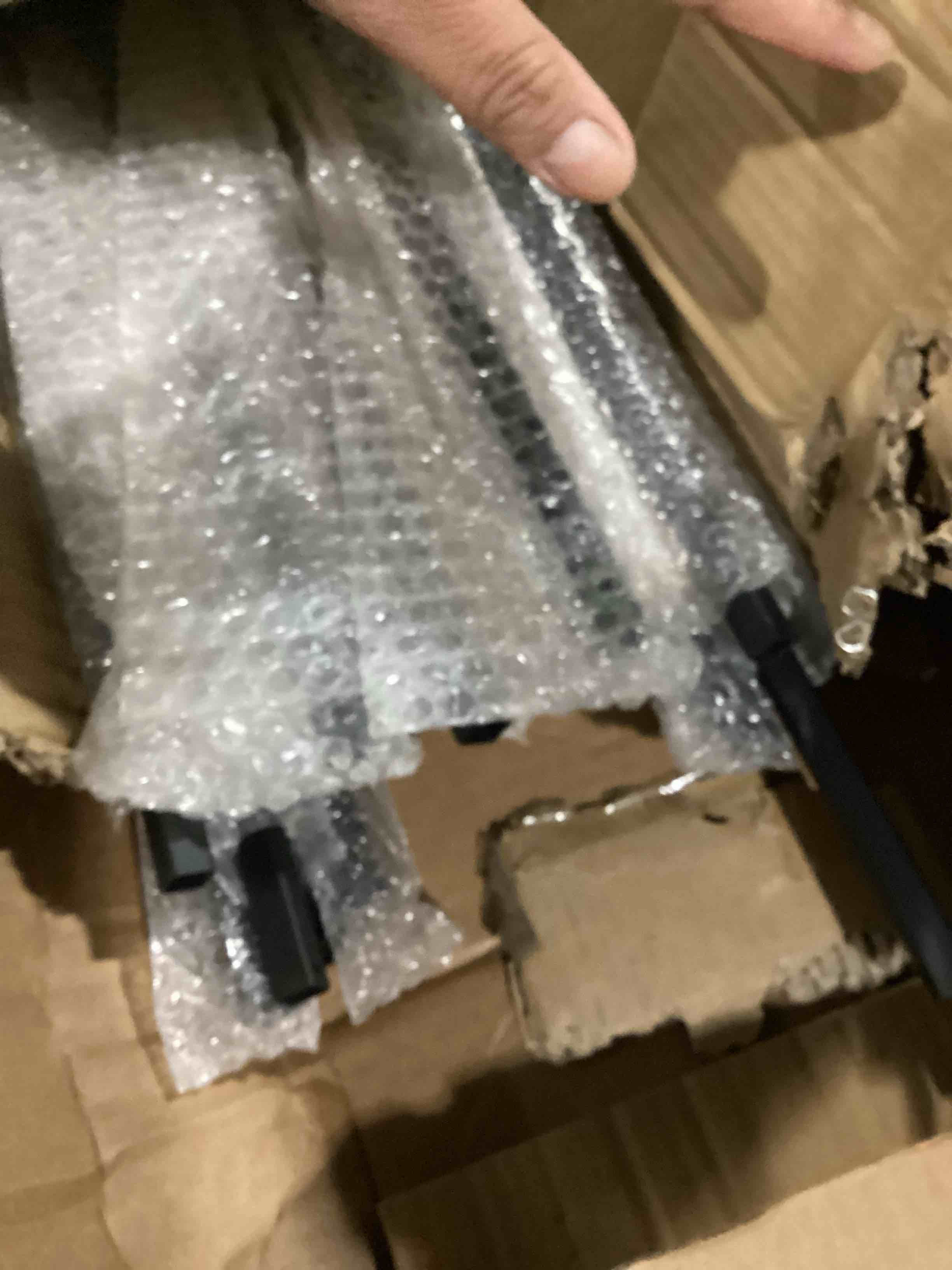 https://s3.amazonaws.com/lotting-images-prod/bidfta/GRN6714310_1735914416228.jpeg