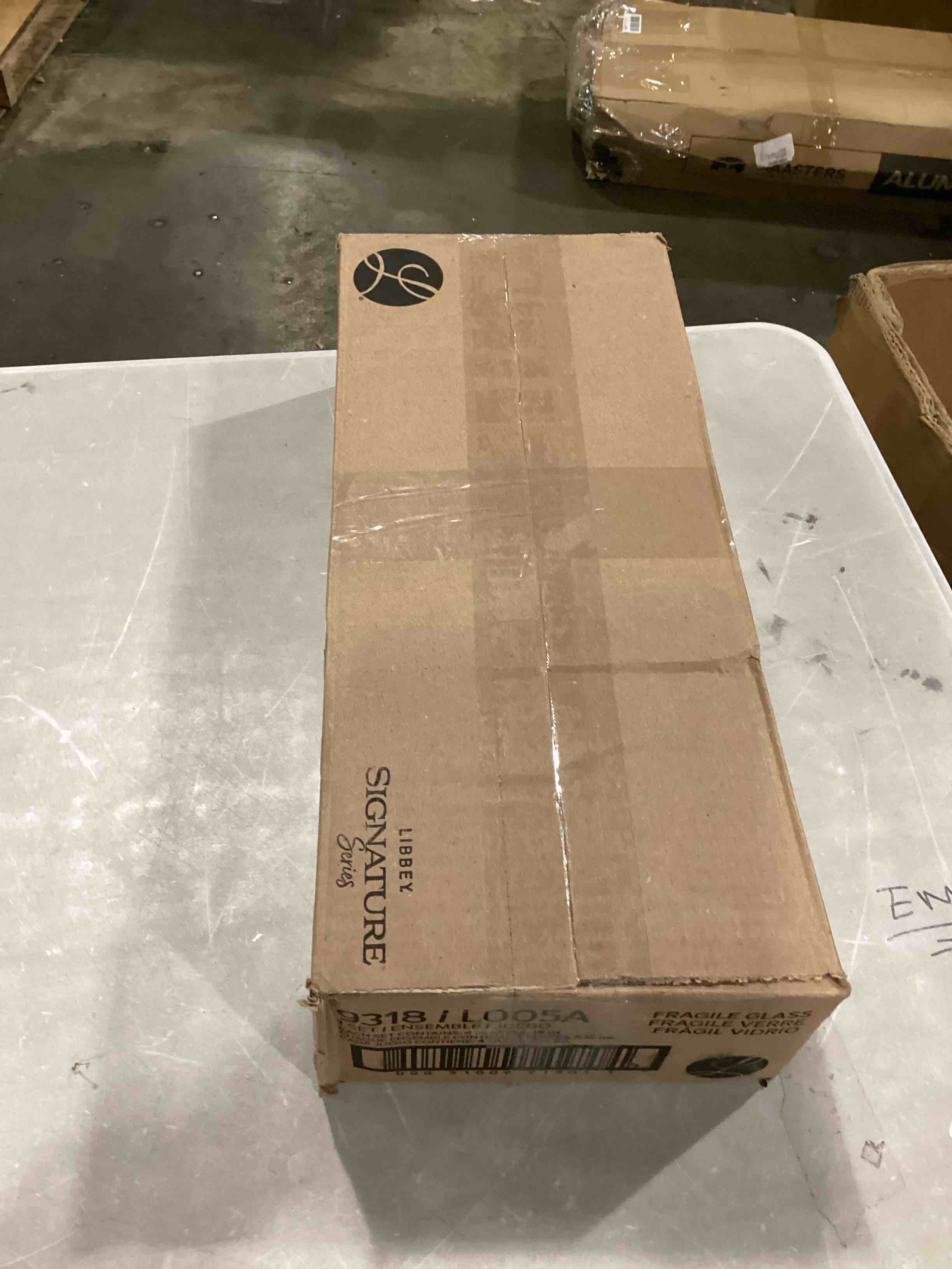 https://s3.amazonaws.com/lotting-images-prod/bidfta/GRN6714440_1736268797459.jpeg