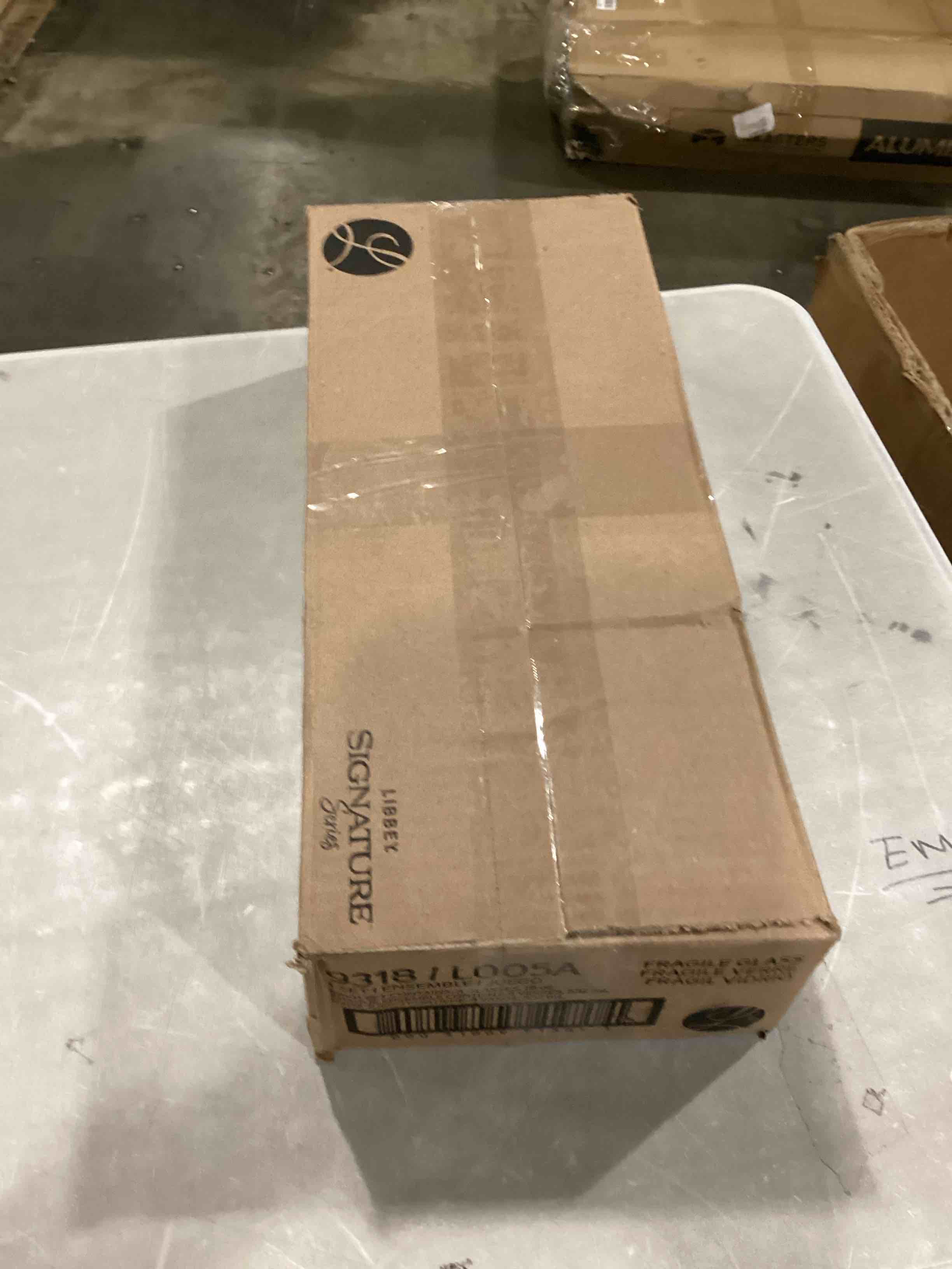 https://s3.amazonaws.com/lotting-images-prod/bidfta/GRN6714440_1736268798194.jpeg