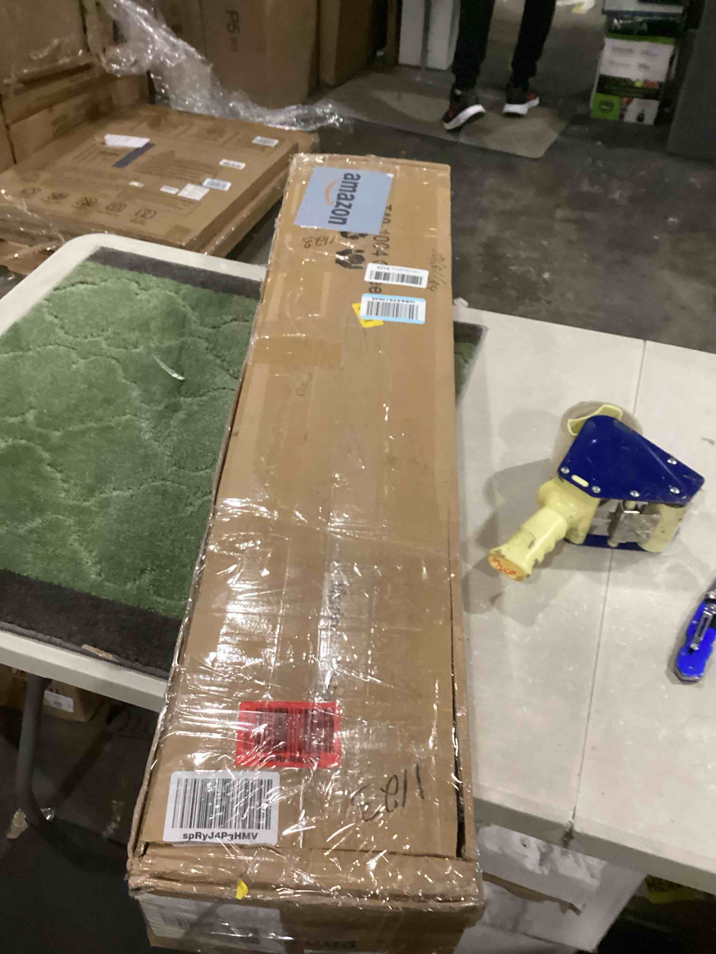 https://s3.amazonaws.com/lotting-images-prod/bidfta/GRN6714830_1734007647125.jpeg
