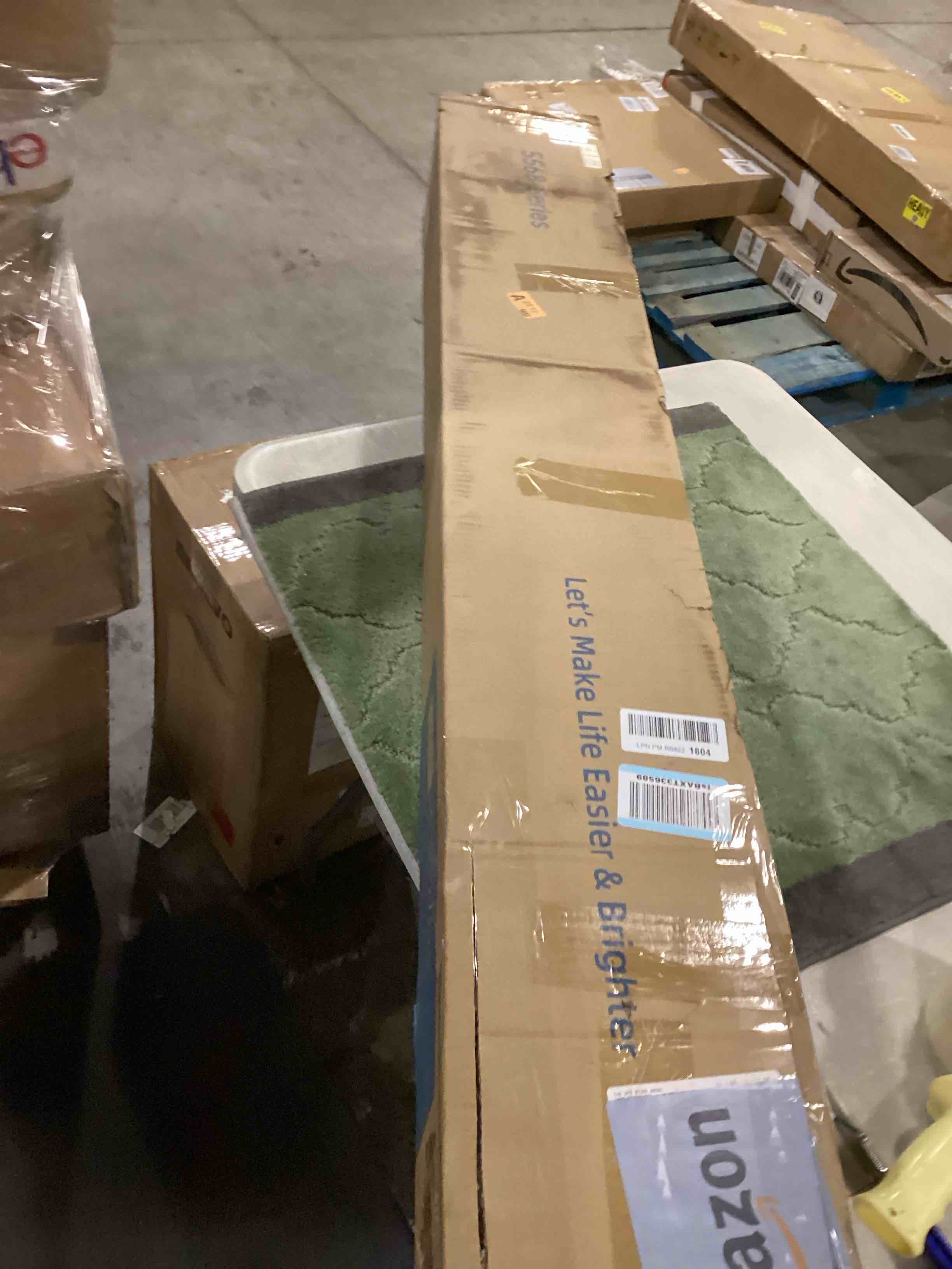 https://s3.amazonaws.com/lotting-images-prod/bidfta/GRN6715176_1734524156064.jpeg